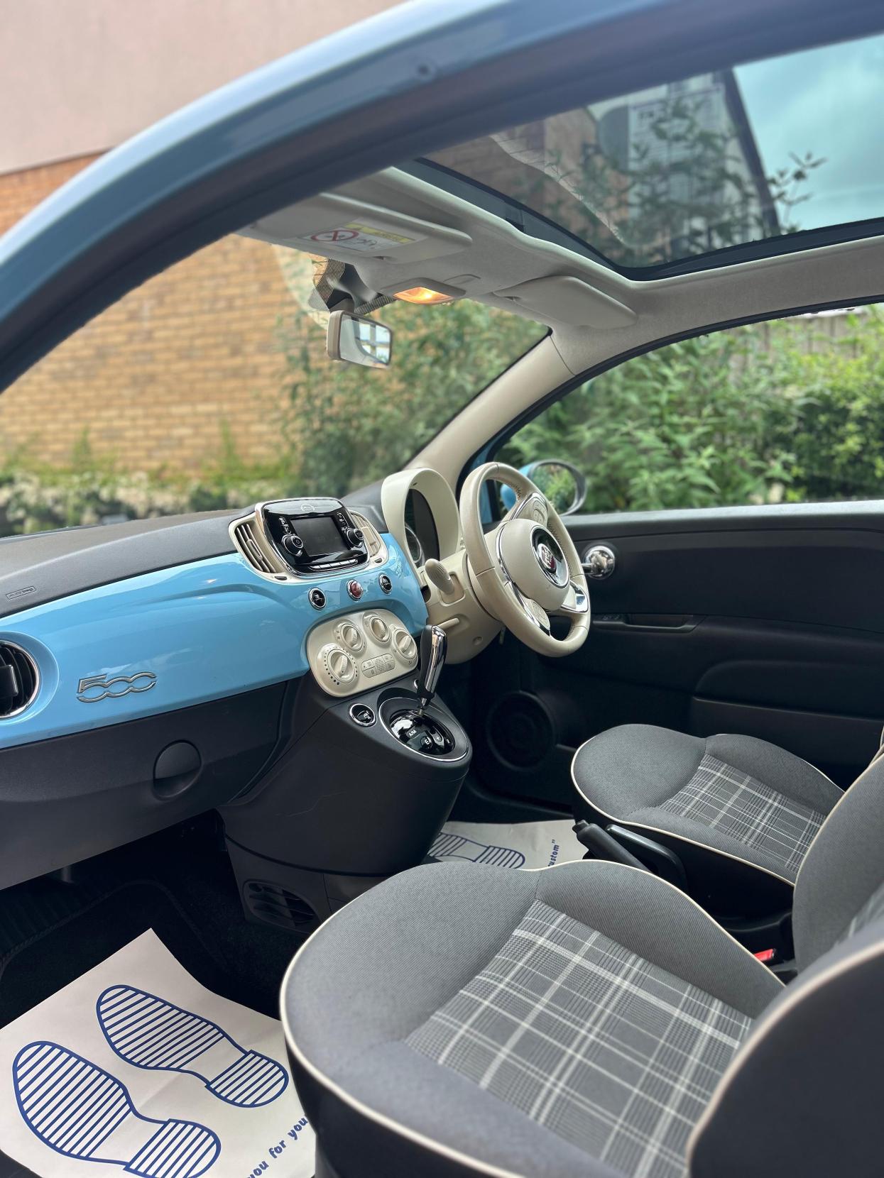 Fiat 500 1.2 Lounge Hatchback 3dr Petrol Dualogic Euro 6 (s/s) (69 bhp)
