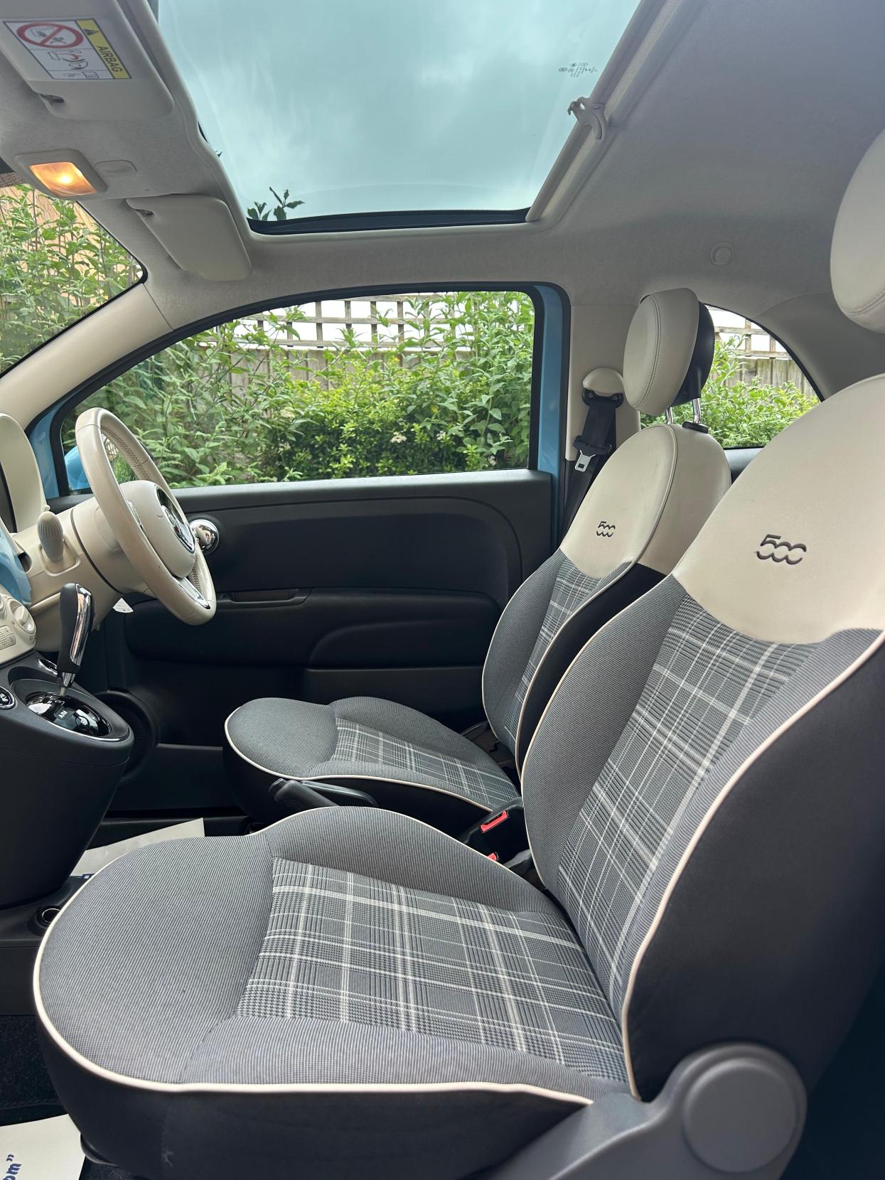 Fiat 500 1.2 Lounge Hatchback 3dr Petrol Dualogic Euro 6 (s/s) (69 bhp)