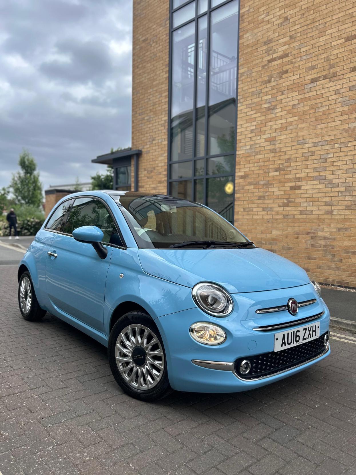 Fiat 500 1.2 Lounge Hatchback 3dr Petrol Dualogic Euro 6 (s/s) (69 bhp)