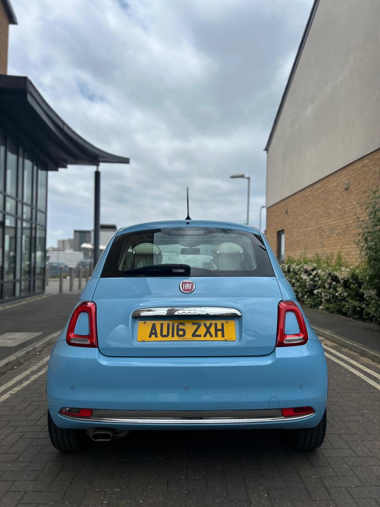 Fiat 500 1.2 Lounge Hatchback 3dr Petrol Dualogic Euro 6 (s/s) (69 bhp)