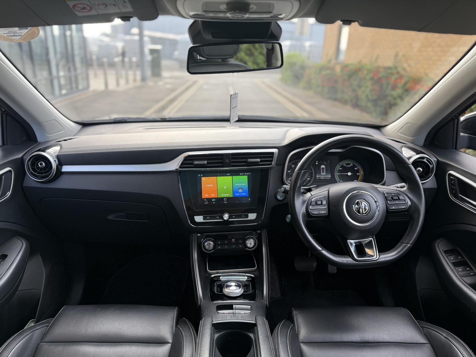 MG MG ZS 44.5kWh Exclusive SUV 5dr Electric Auto (143 ps)