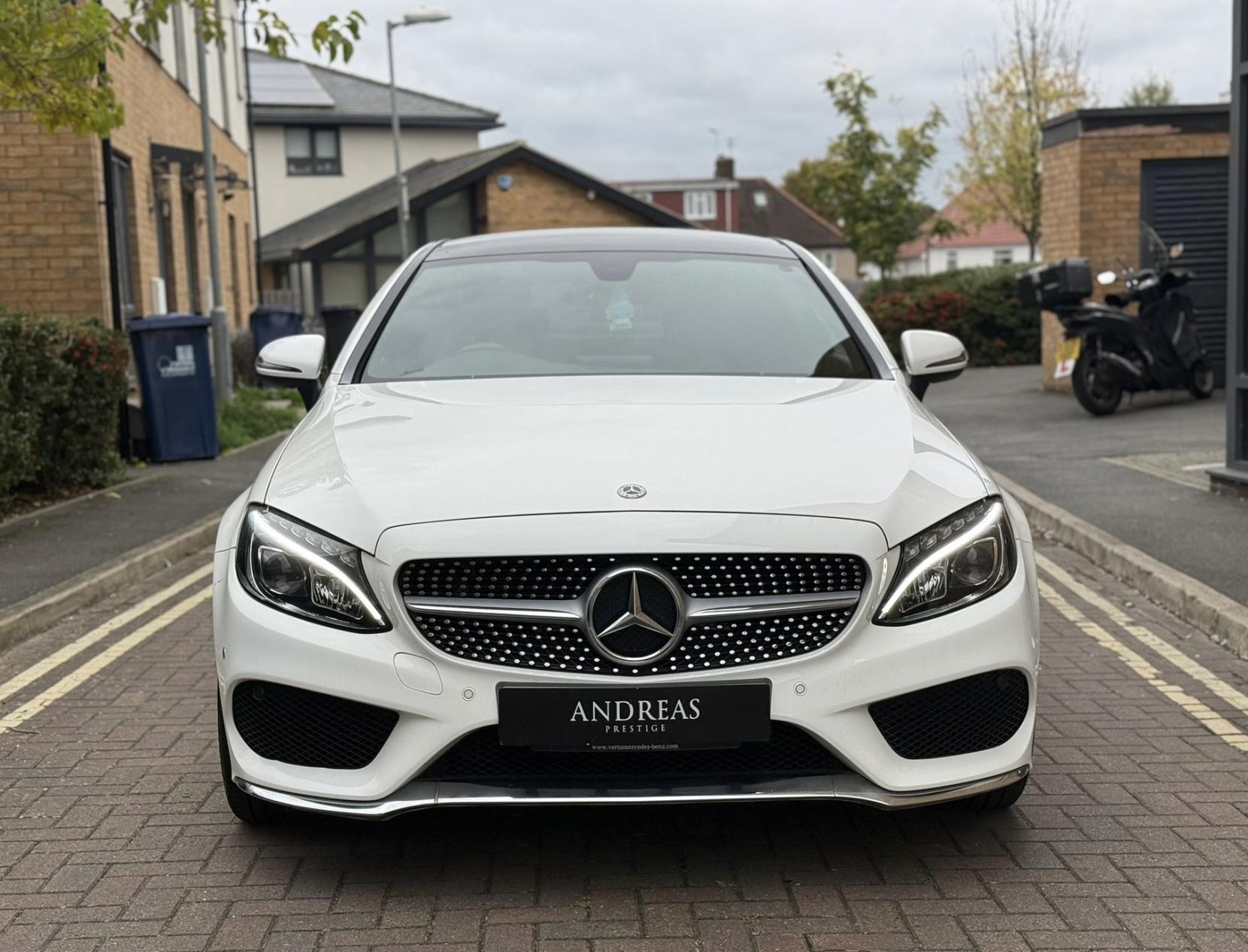 Mercedes-Benz C Class 2.0 C200 AMG Line (Premium) Coupe 2dr Petrol G-Tronic+ Euro 6 (s/s) (184 ps)