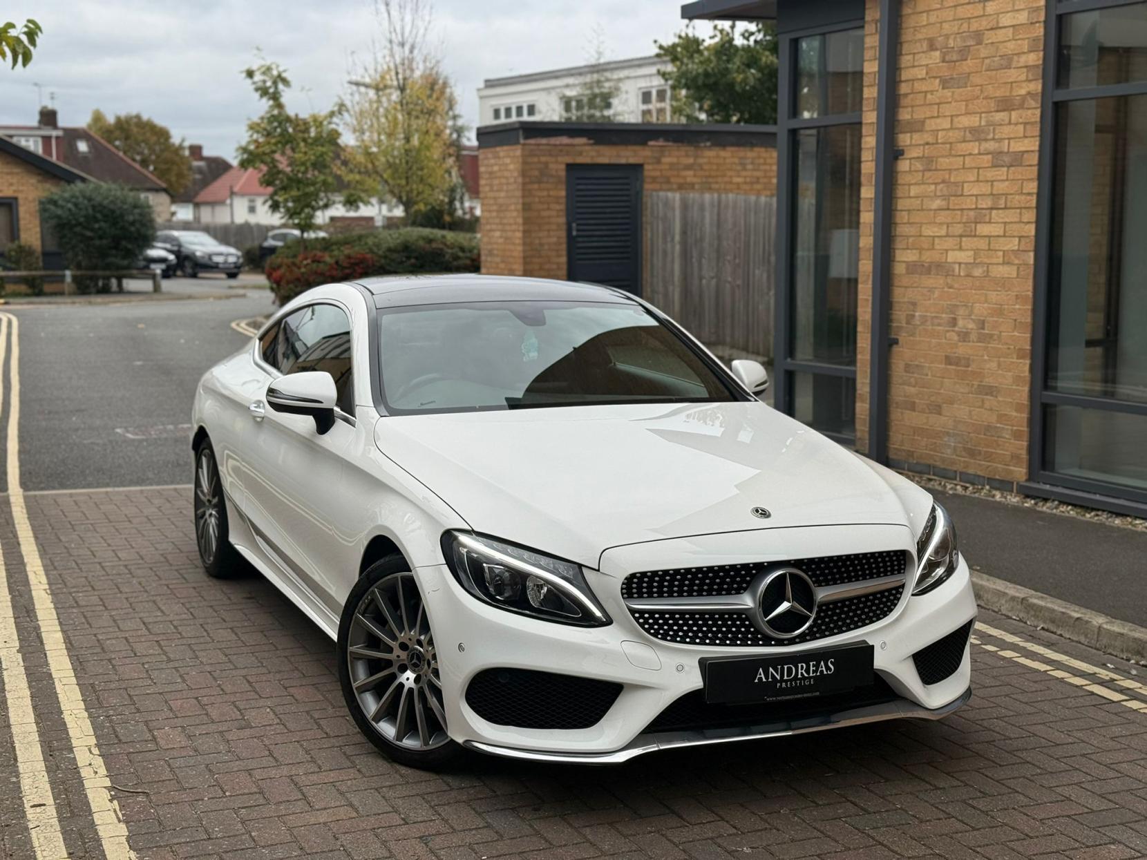 Mercedes-Benz C Class 2.0 C200 AMG Line (Premium) Coupe 2dr Petrol G-Tronic+ Euro 6 (s/s) (184 ps)