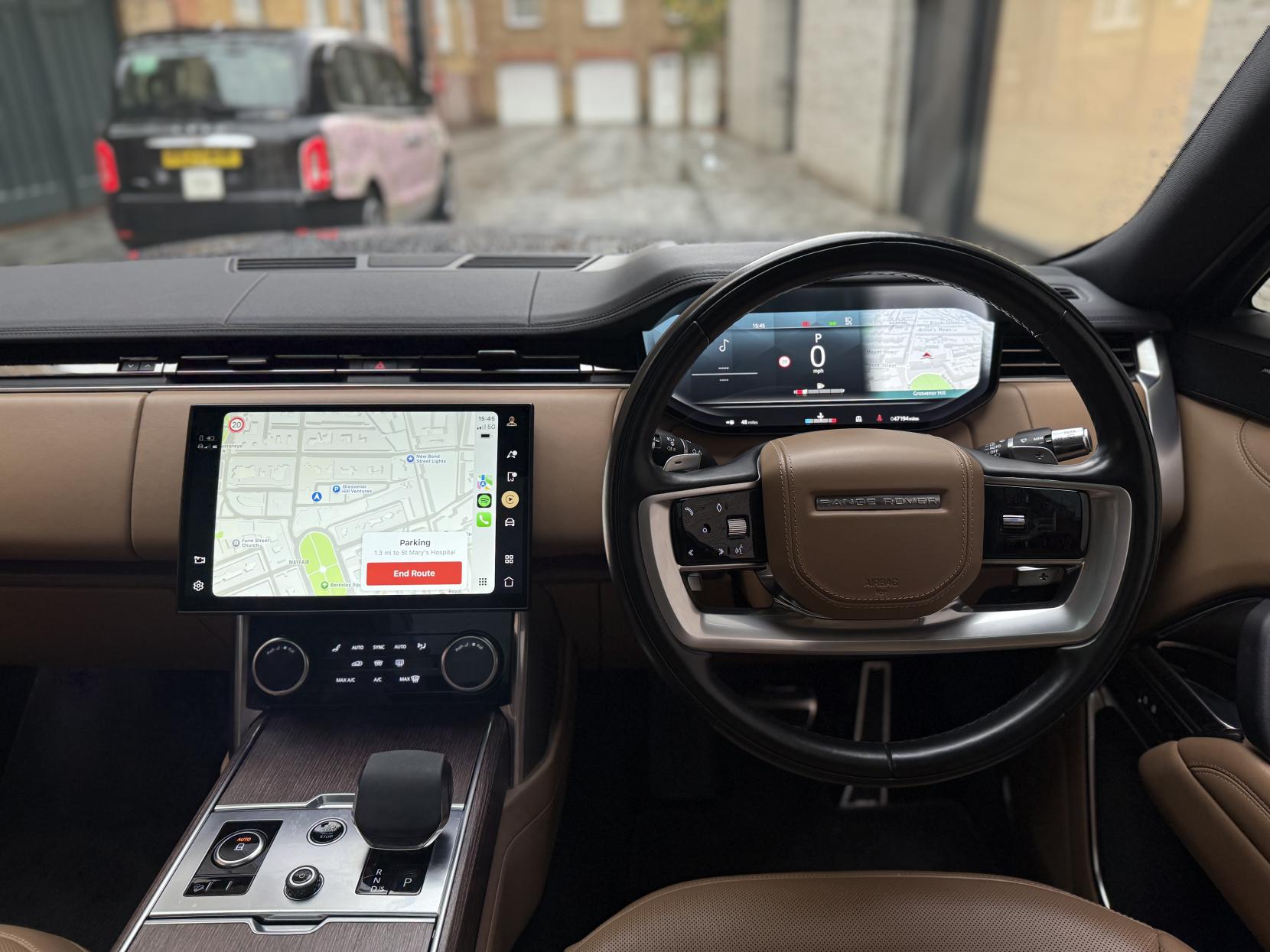 Land Rover Range Rover 3.0 D300 MHEV SE SUV 5dr Diesel Auto 4WD Euro 6 (s/s) (300 ps)