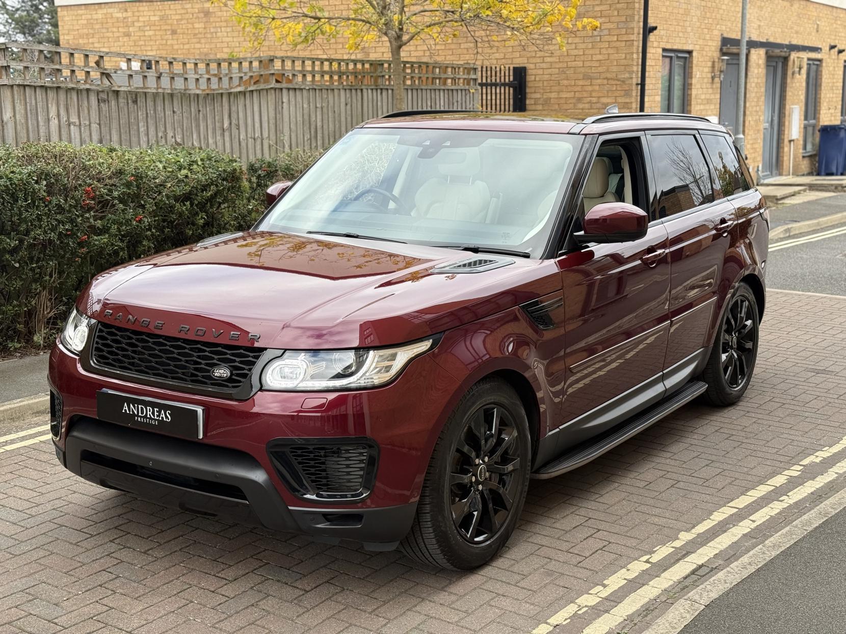 Land Rover Range Rover Sport 3.0 SD V6 HSE SUV 5dr Diesel Auto 4WD Euro 6 (s/s) (306 ps)