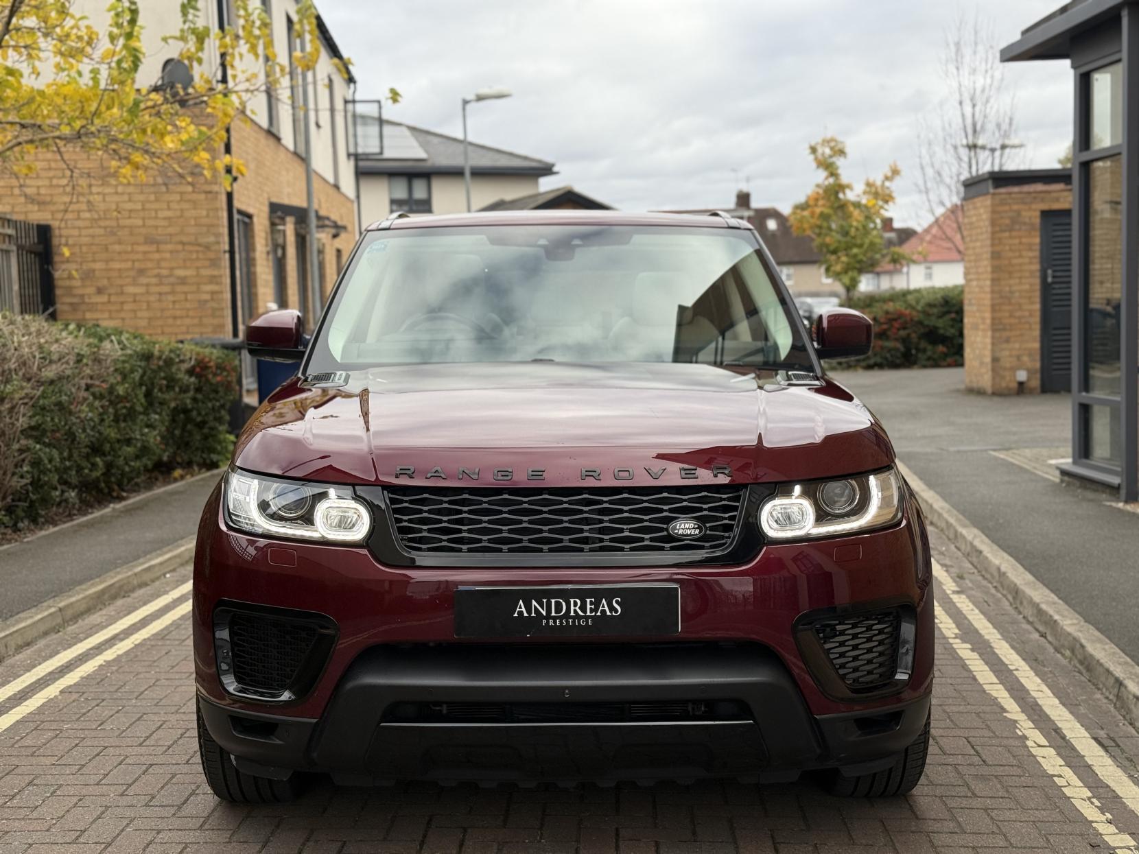 Land Rover Range Rover Sport 3.0 SD V6 HSE SUV 5dr Diesel Auto 4WD Euro 6 (s/s) (306 ps)