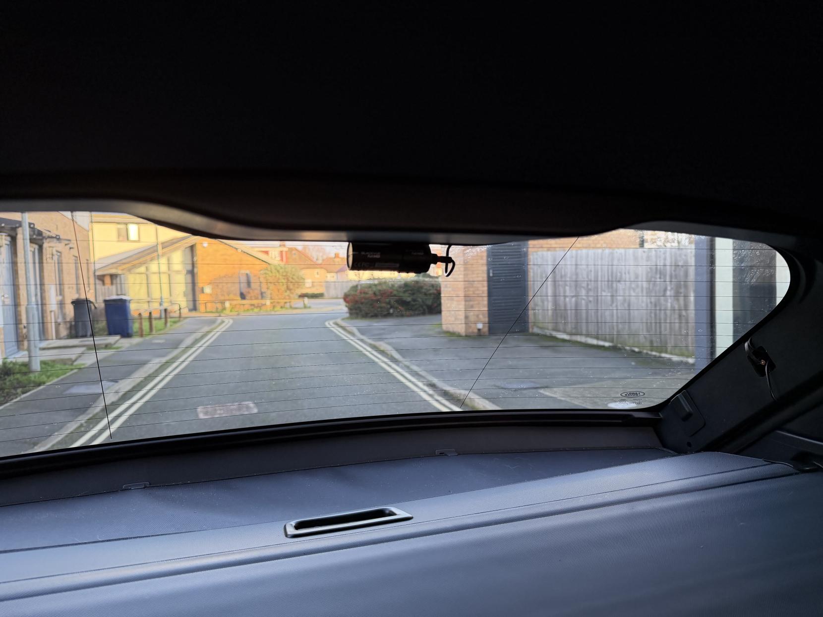 Land Rover Range Rover Velar 2.0 D180 R-Dynamic SE SUV 5dr Diesel Auto 4WD Euro 6 (s/s) (180 ps)