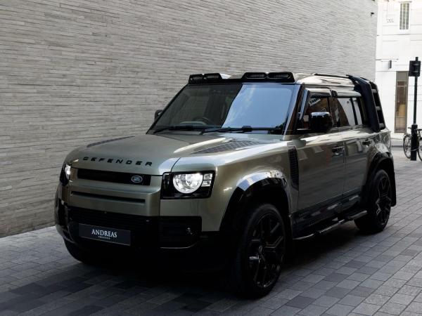 Land Rover Defender 110 2.0 SD4 S SUV 5dr Diesel Auto 4WD Euro 6 (s/s) (240 ps)