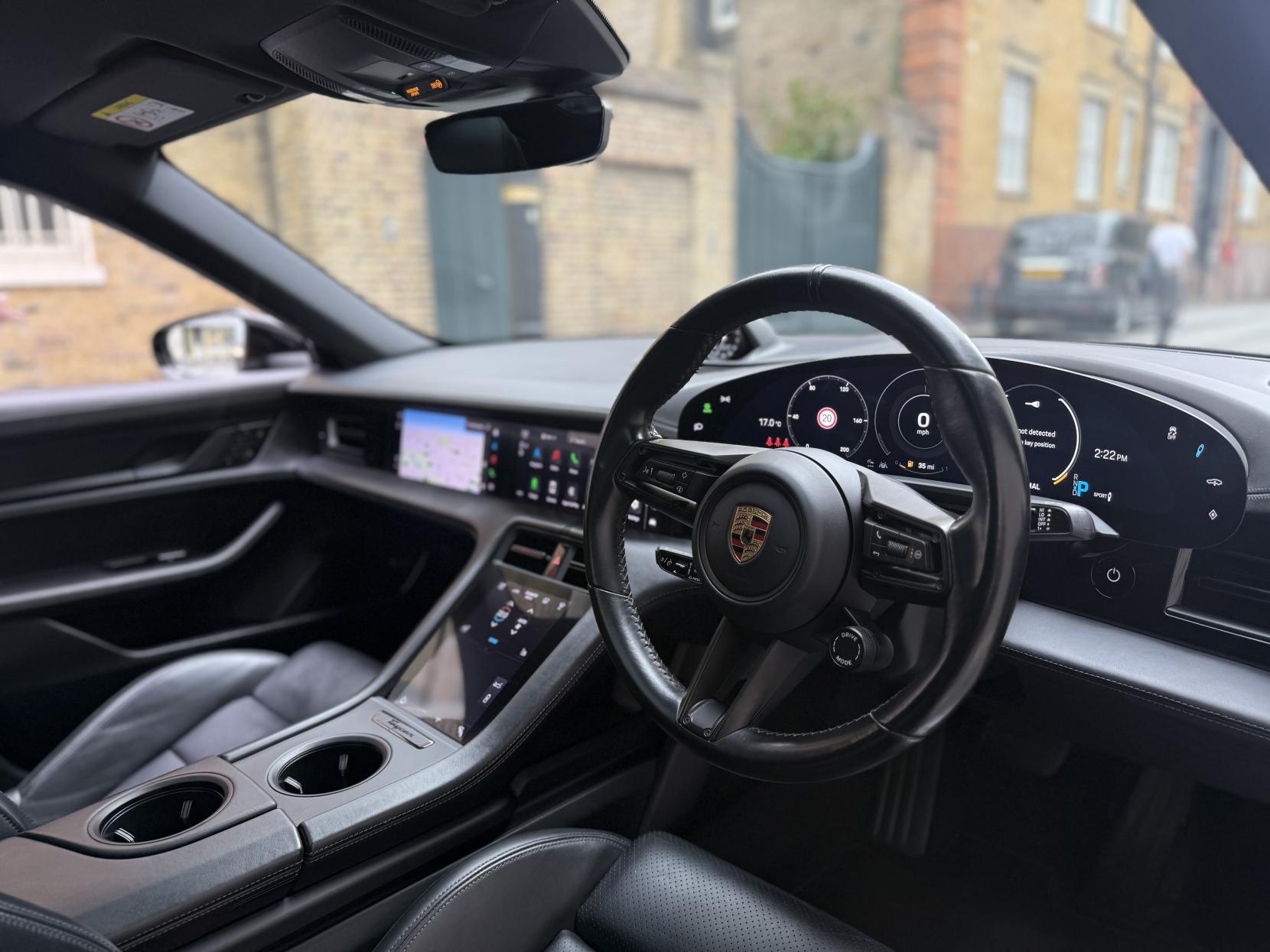 Porsche Taycan Performance Plus 93.4kWh 4S Saloon 4dr Electric Auto 4WD (571 ps)