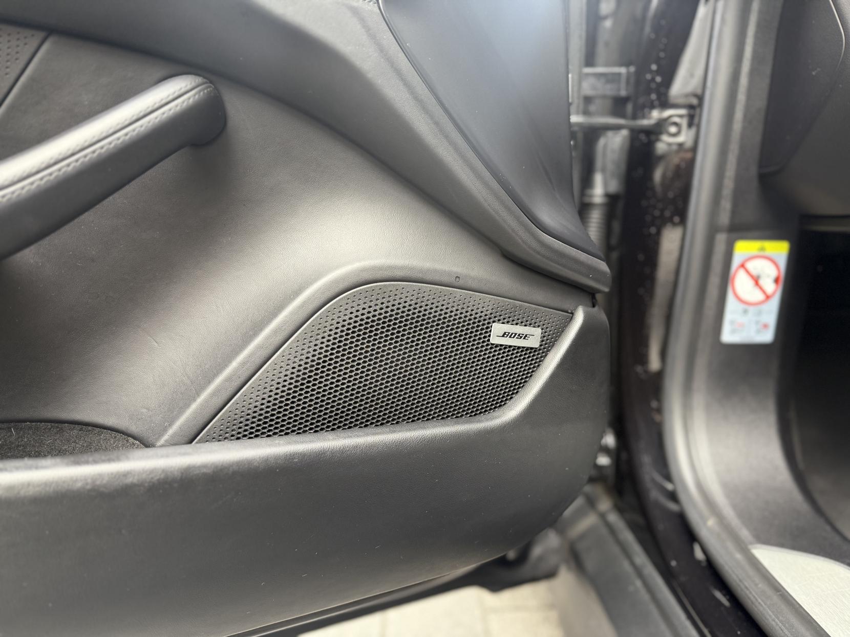 Porsche Taycan Performance Plus 93.4kWh 4S Saloon 4dr Electric Auto 4WD (571 ps)