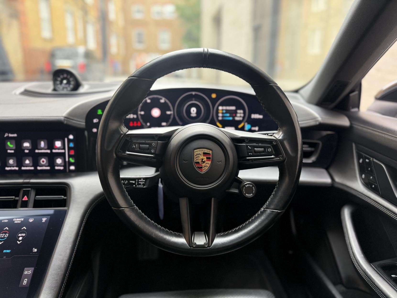 Porsche Taycan Performance Plus 93.4kWh 4S Saloon 4dr Electric Auto 4WD (571 ps)