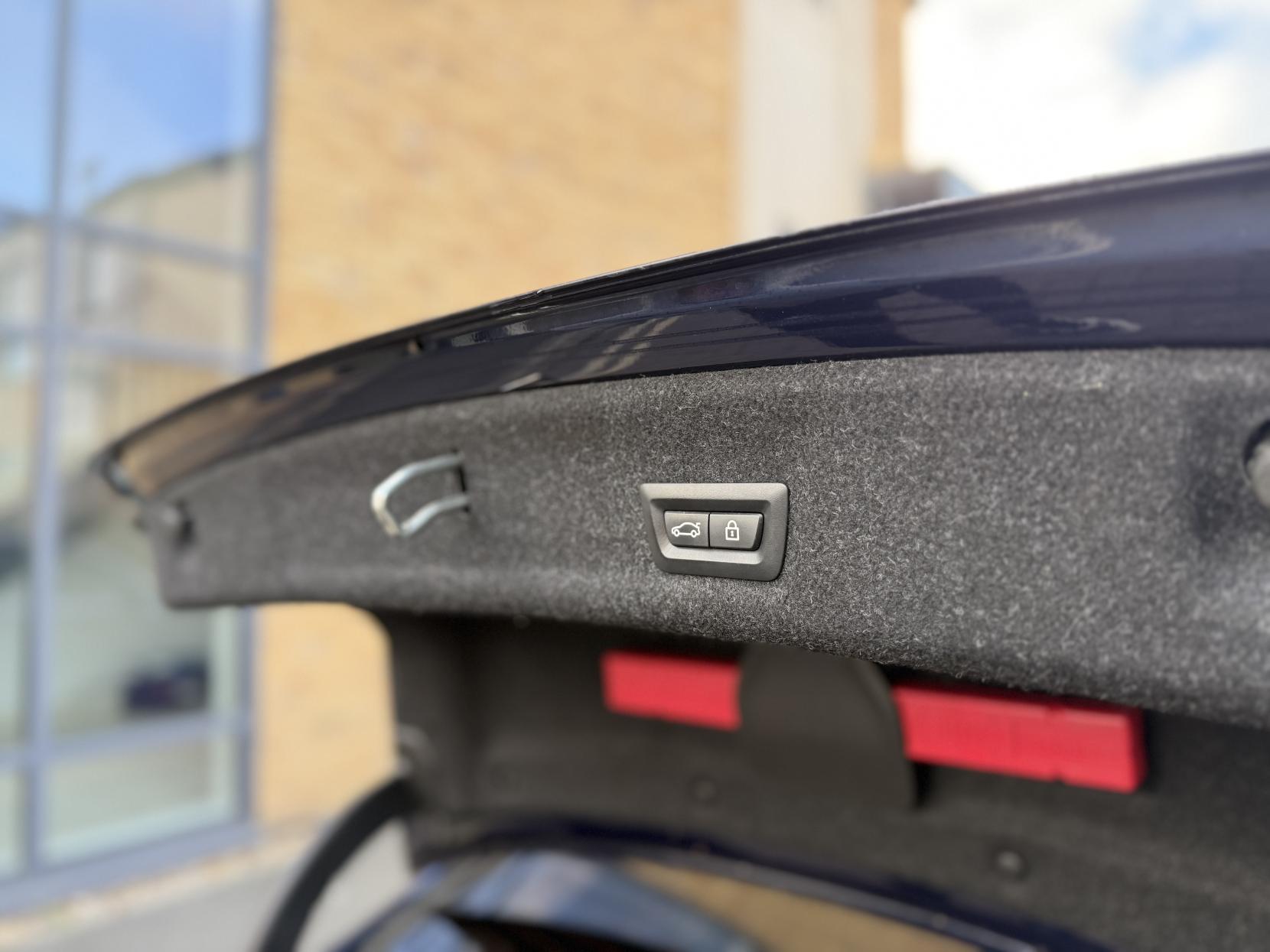 BMW 3 Series 3.0 M340i Saloon 4dr Petrol Auto xDrive Euro 6 (s/s) (374 ps)