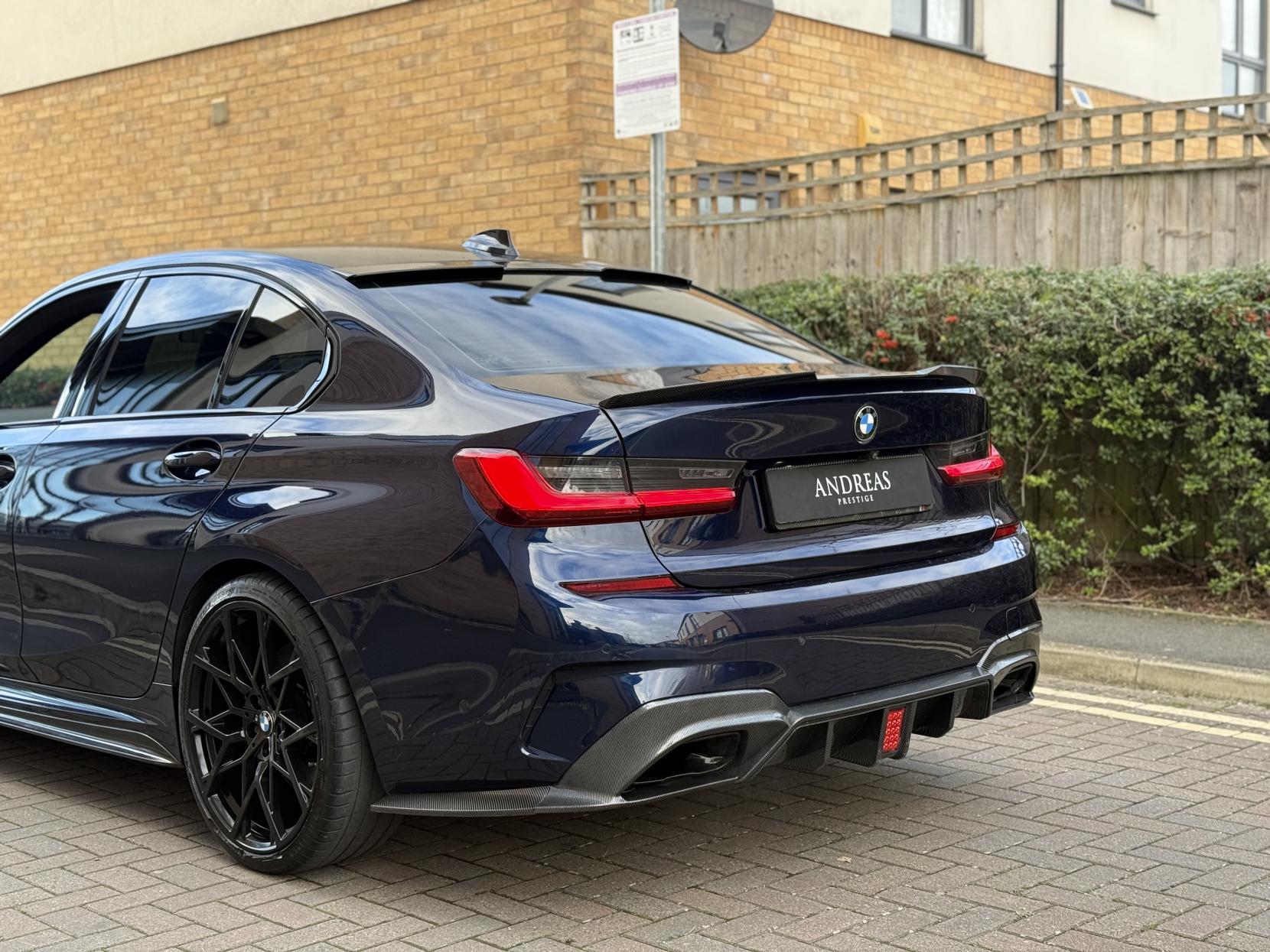 BMW 3 Series 3.0 M340i Saloon 4dr Petrol Auto xDrive Euro 6 (s/s) (374 ps)