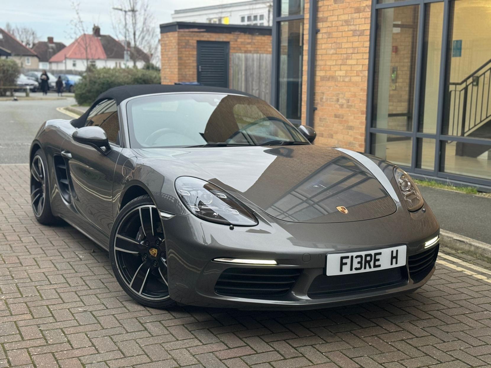 Porsche 718 Boxster 2.0T Convertible 2dr Petrol PDK Euro 6 (s/s) (300 ps)