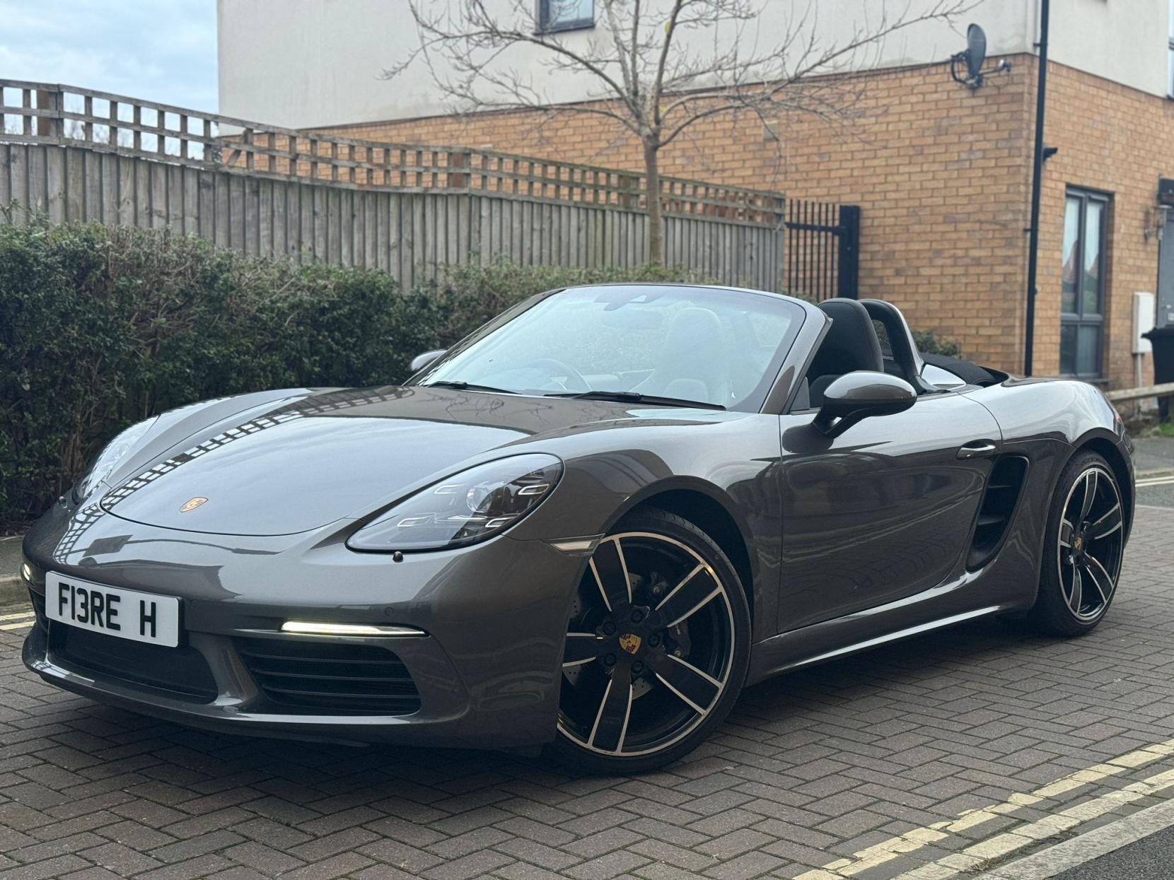 Porsche 718 Boxster 2.0T Convertible 2dr Petrol PDK Euro 6 (s/s) (300 ps)