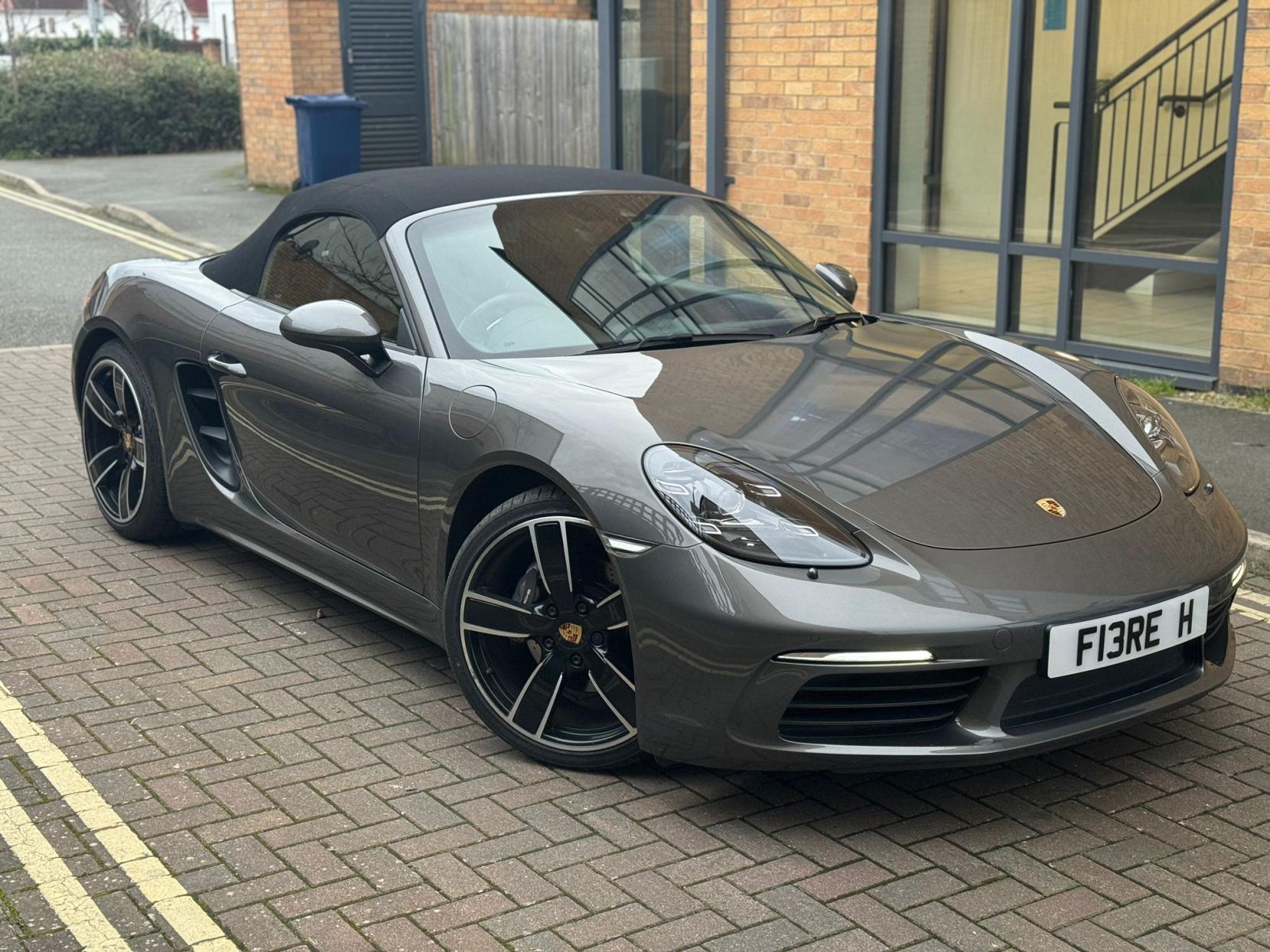 Porsche 718 Boxster 2.0T Convertible 2dr Petrol PDK Euro 6 (s/s) (300 ps)