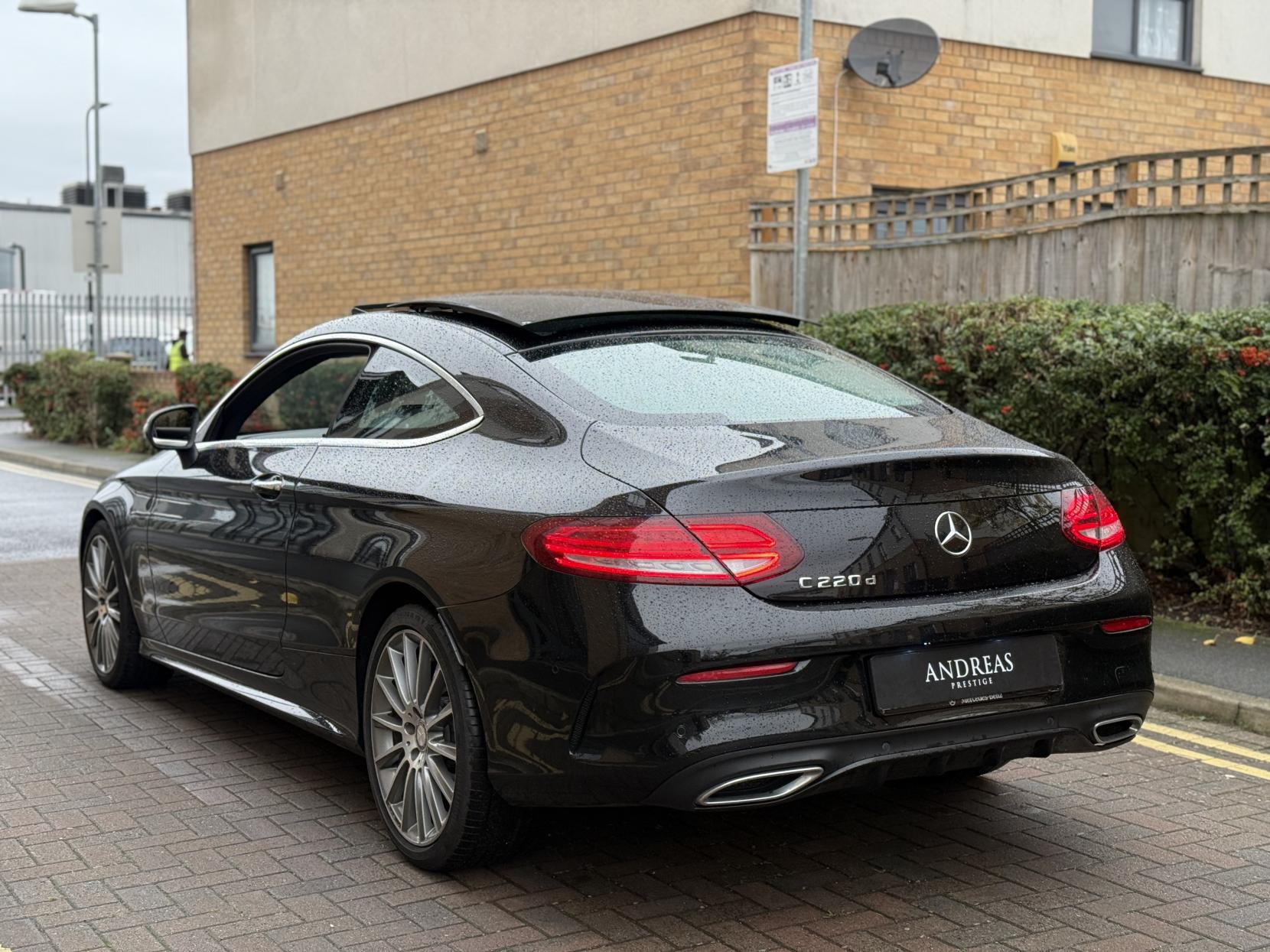 Mercedes-Benz C Class 2.1 C220d AMG Line (Premium) Coupe 2dr Diesel G-Tronic+ Euro 6 (s/s) (170 ps)