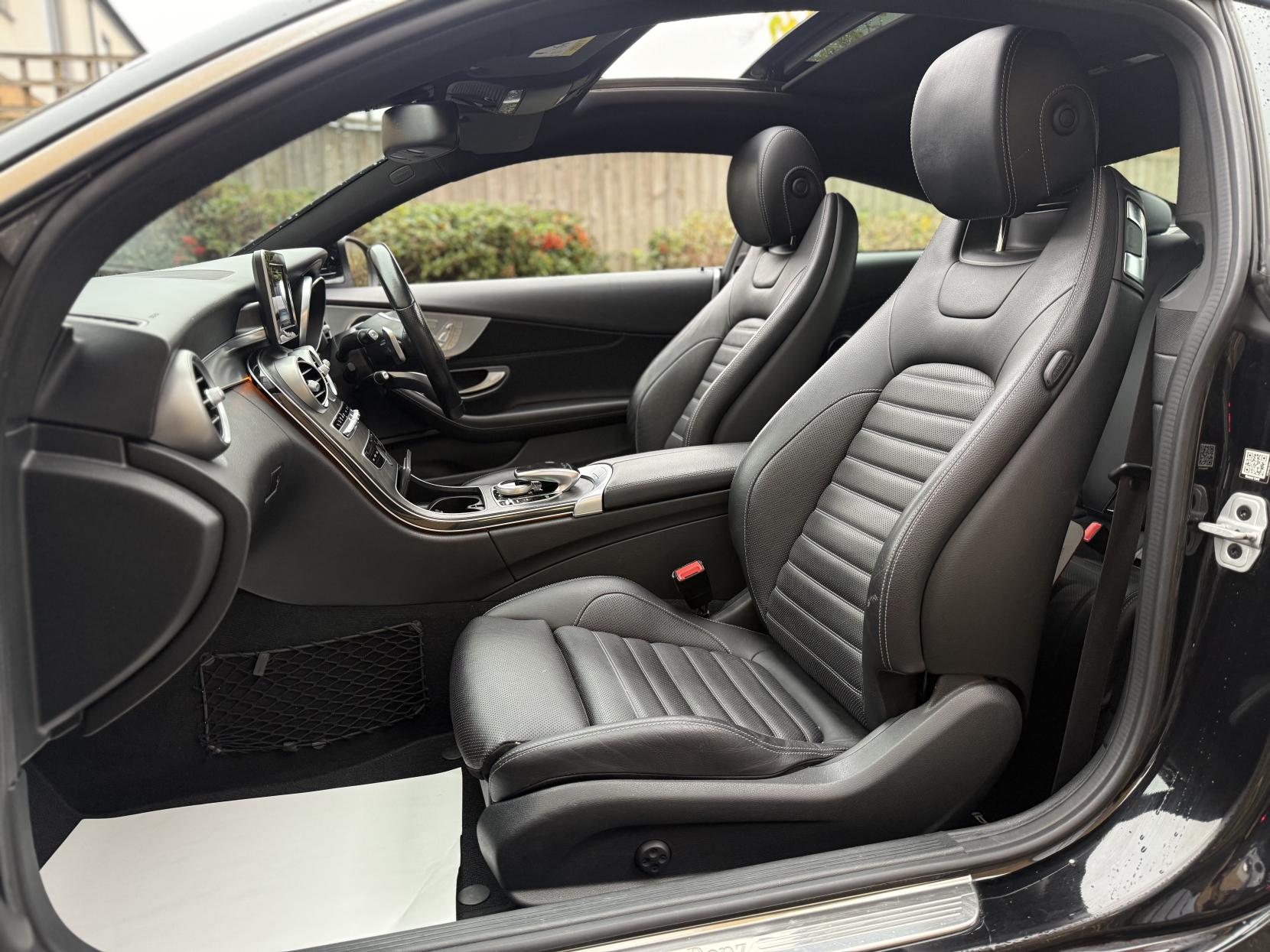 Mercedes-Benz C Class 2.1 C220d AMG Line (Premium) Coupe 2dr Diesel G-Tronic+ Euro 6 (s/s) (170 ps)