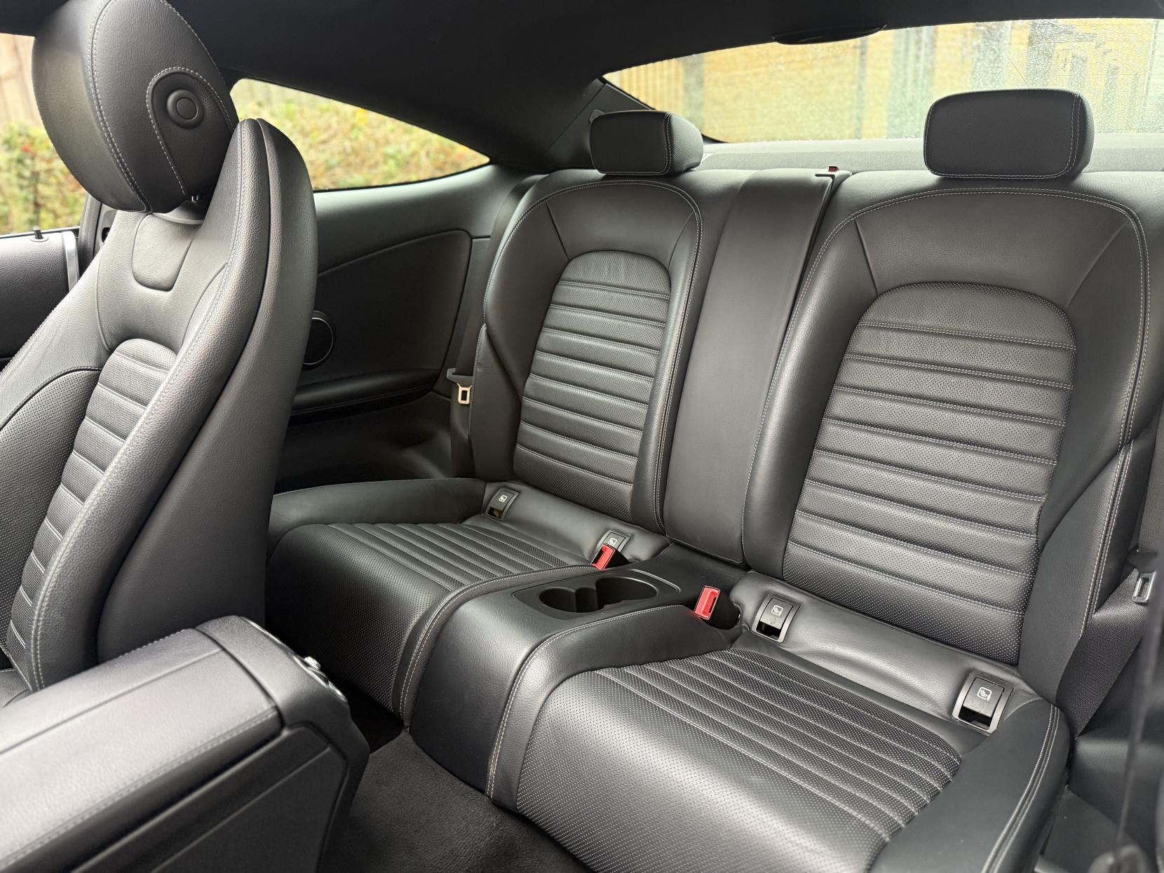 Mercedes-Benz C Class 2.1 C220d AMG Line (Premium) Coupe 2dr Diesel G-Tronic+ Euro 6 (s/s) (170 ps)