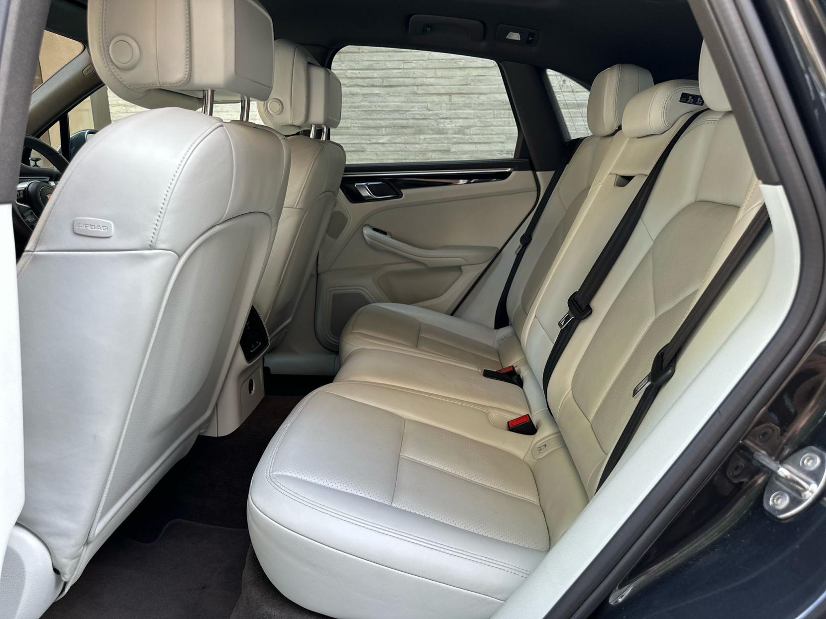 Porsche Macan 3.0T V6 S SUV 5dr Petrol PDK 4WD Euro 6 (s/s) (354 ps)