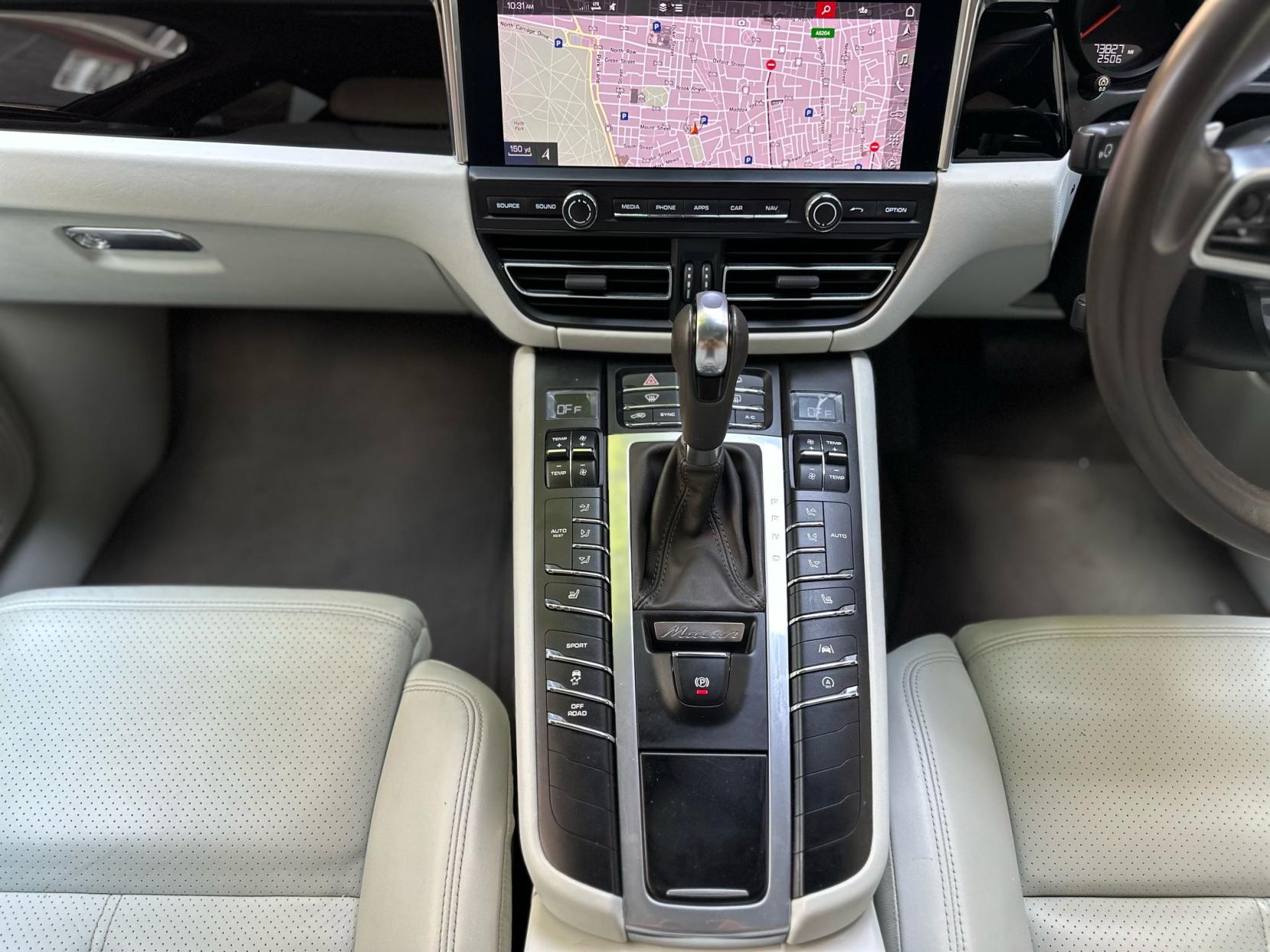 Porsche Macan 3.0T V6 S SUV 5dr Petrol PDK 4WD Euro 6 (s/s) (354 ps)