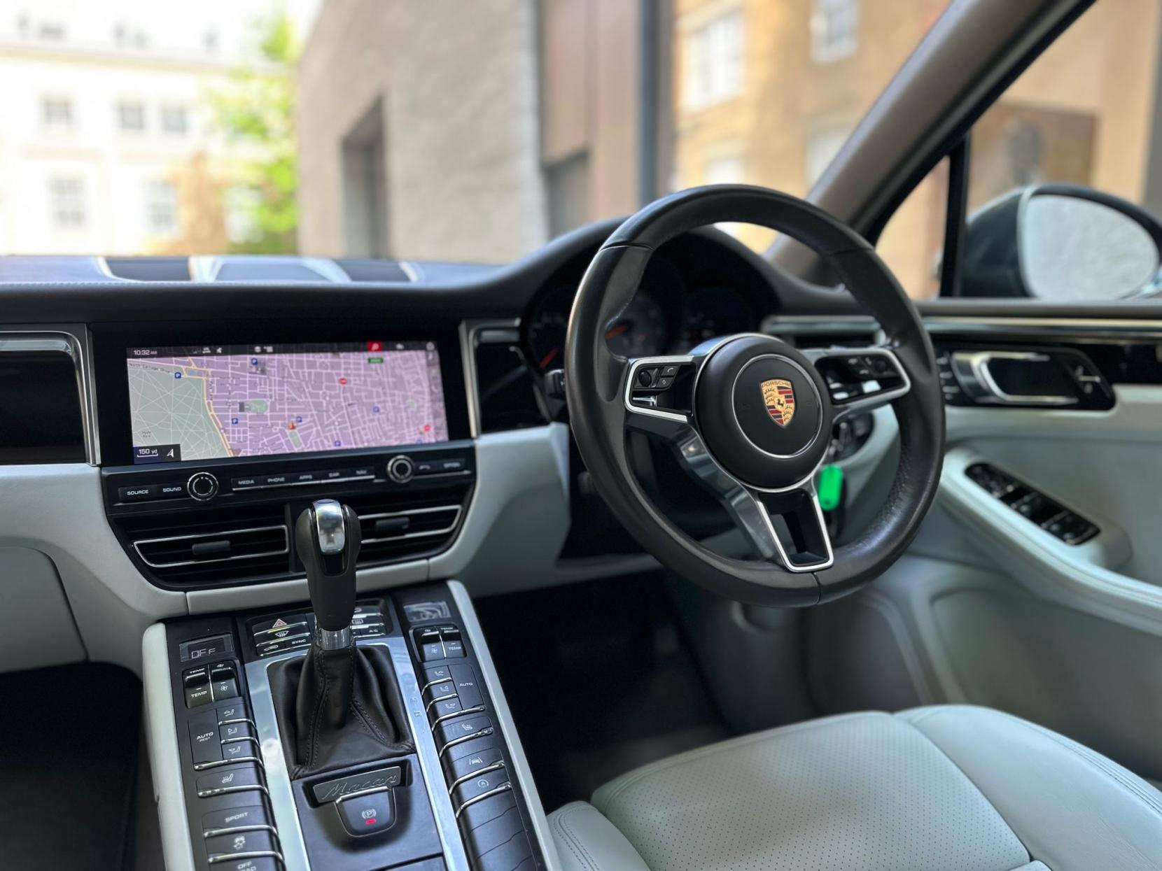 Porsche Macan 3.0T V6 S SUV 5dr Petrol PDK 4WD Euro 6 (s/s) (354 ps)