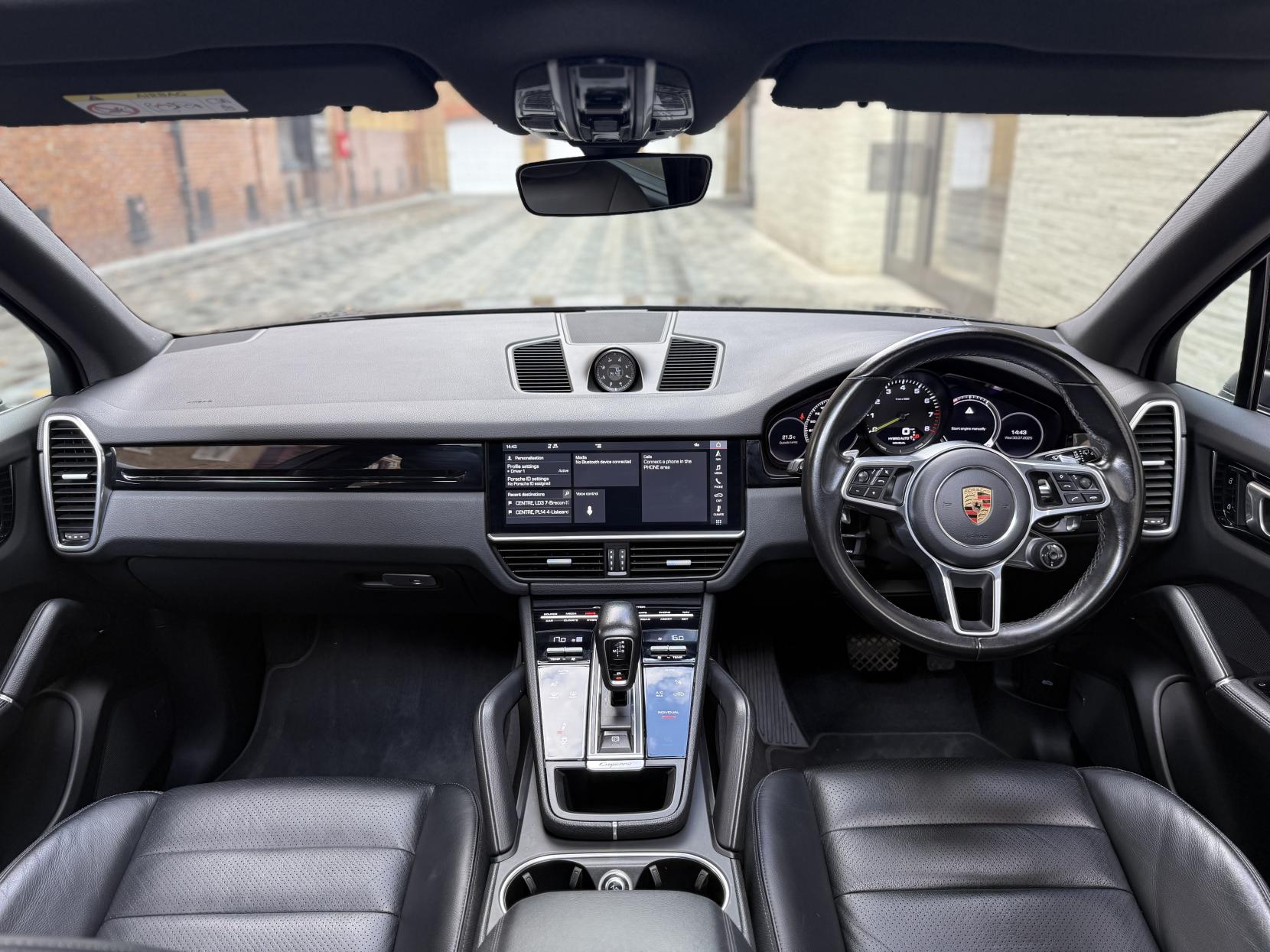 Porsche Cayenne 3.0 V6 E-Hybrid 14.1kWh SUV 5dr Petrol Plug-in Hybrid TiptronicS 4WD Euro 6 (s/s) (3.6kW Charger) (462 ps)