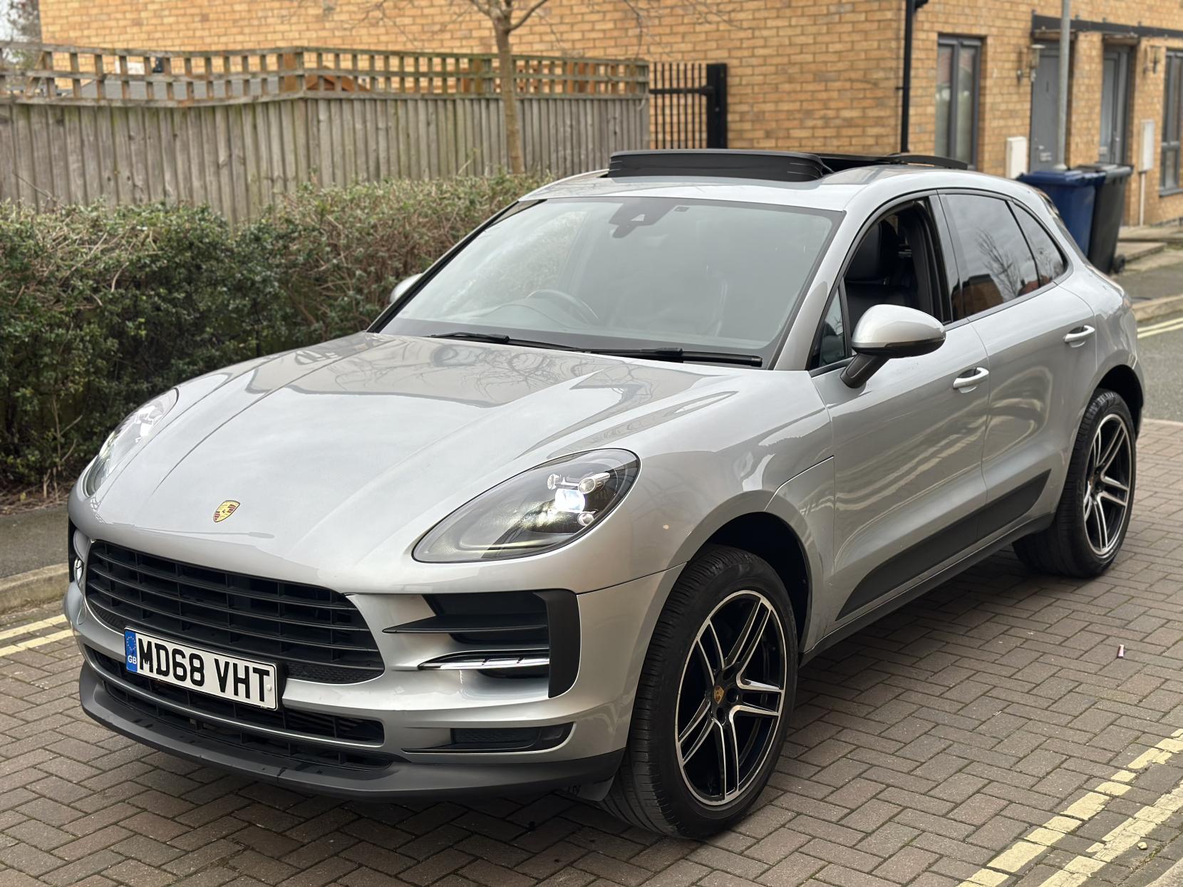 Porsche Macan 2.0T SUV 5dr Petrol PDK 4WD Euro 6 (s/s) (245 ps)