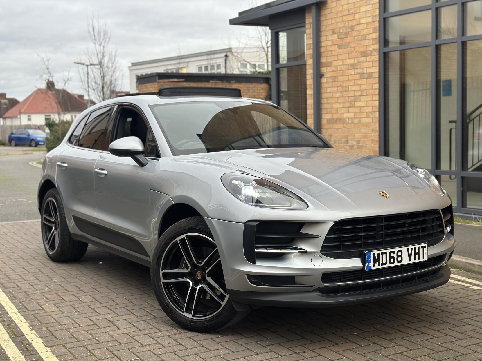 Porsche Macan 2.0T SUV 5dr Petrol PDK 4WD Euro 6 (s/s) (245 ps)