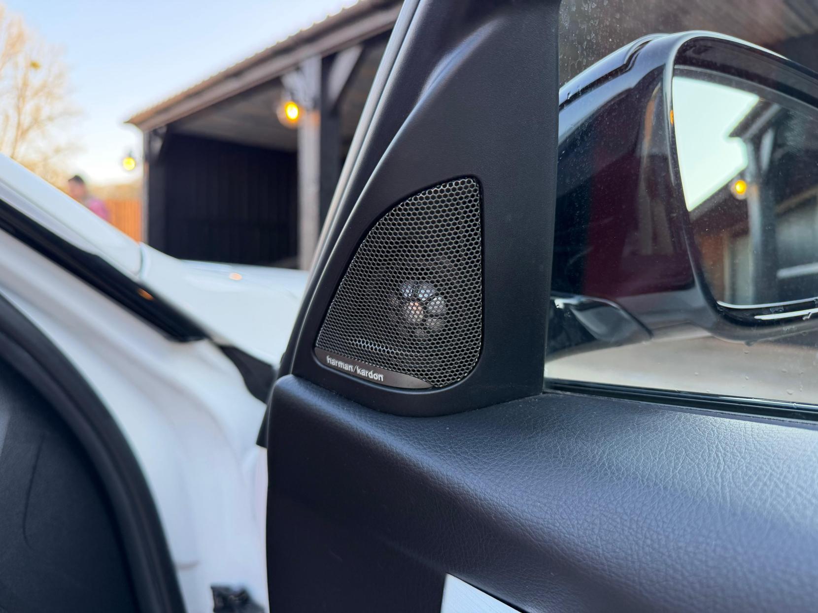 BMW 3 Series 2.0 330e 7.6kWh M Sport Saloon 4dr Petrol Plug-in Hybrid Auto Euro 6 (s/s) (252 ps)