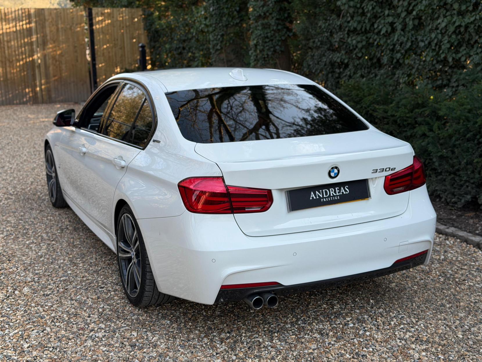 BMW 3 Series 2.0 330e 7.6kWh M Sport Saloon 4dr Petrol Plug-in Hybrid Auto Euro 6 (s/s) (252 ps)