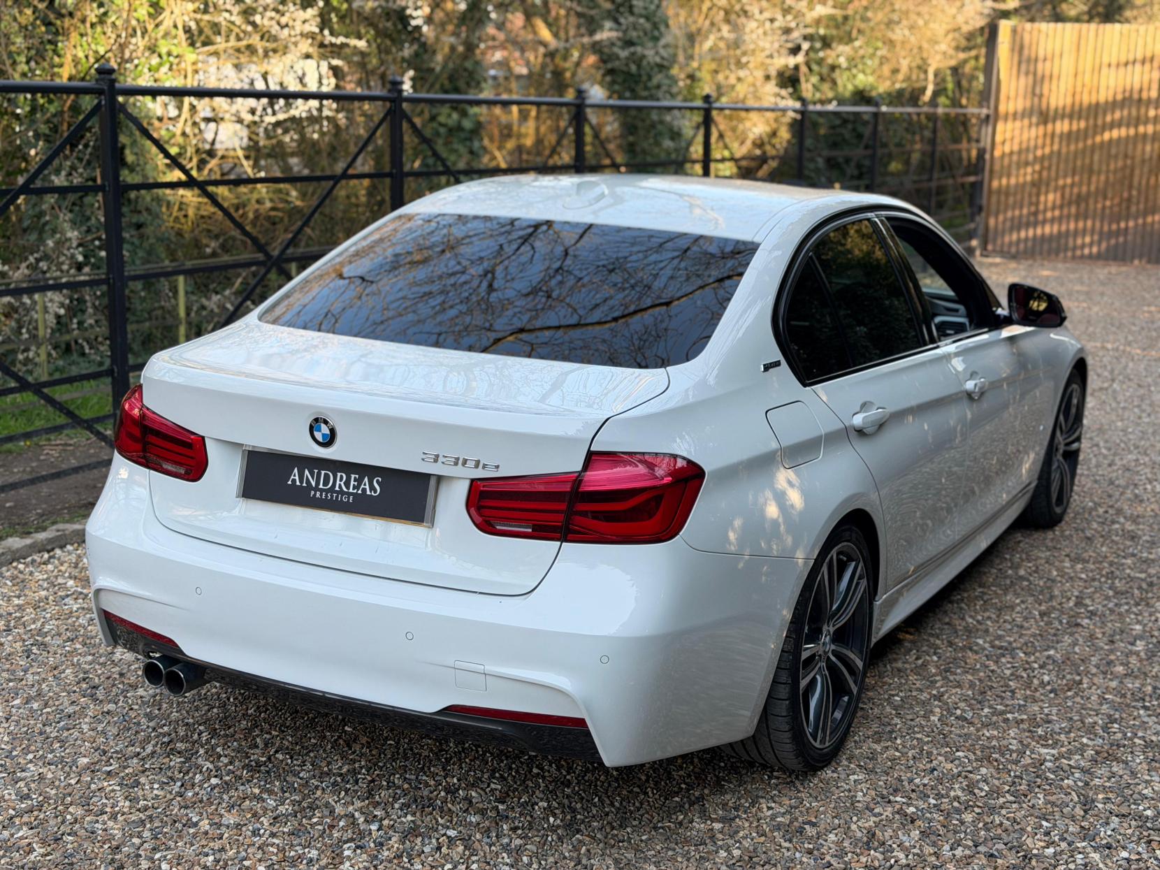 BMW 3 Series 2.0 330e 7.6kWh M Sport Saloon 4dr Petrol Plug-in Hybrid Auto Euro 6 (s/s) (252 ps)