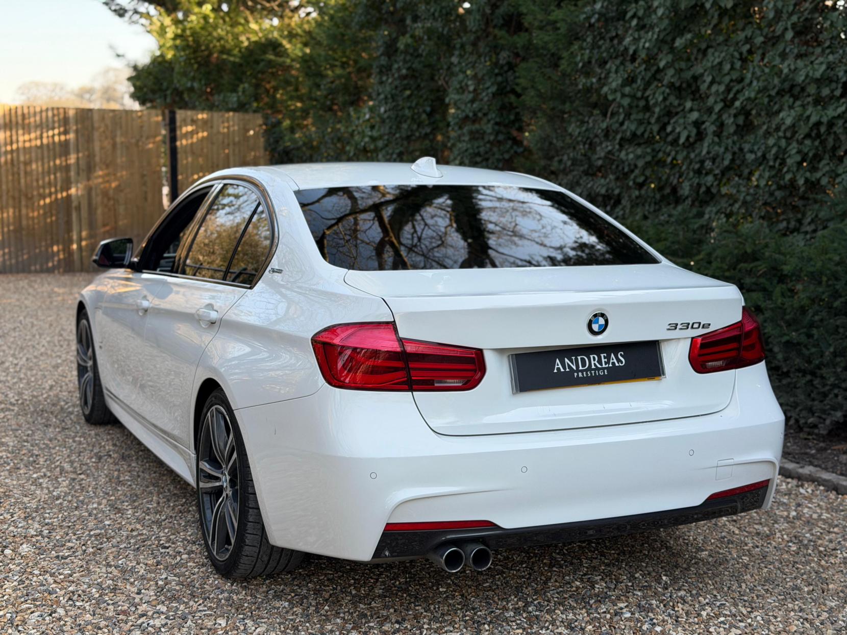 BMW 3 Series 2.0 330e 7.6kWh M Sport Saloon 4dr Petrol Plug-in Hybrid Auto Euro 6 (s/s) (252 ps)