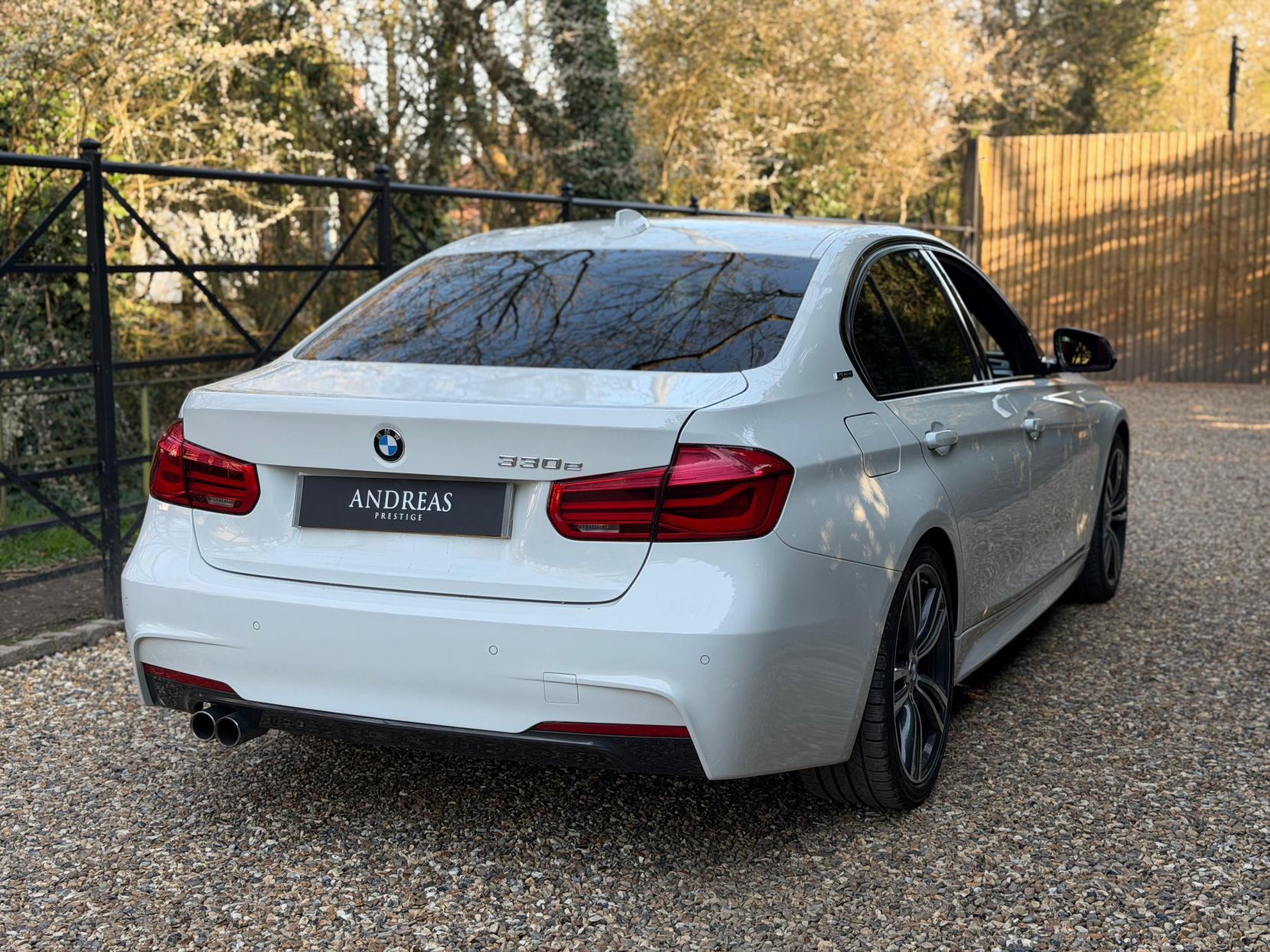 BMW 3 Series 2.0 330e 7.6kWh M Sport Saloon 4dr Petrol Plug-in Hybrid Auto Euro 6 (s/s) (252 ps)