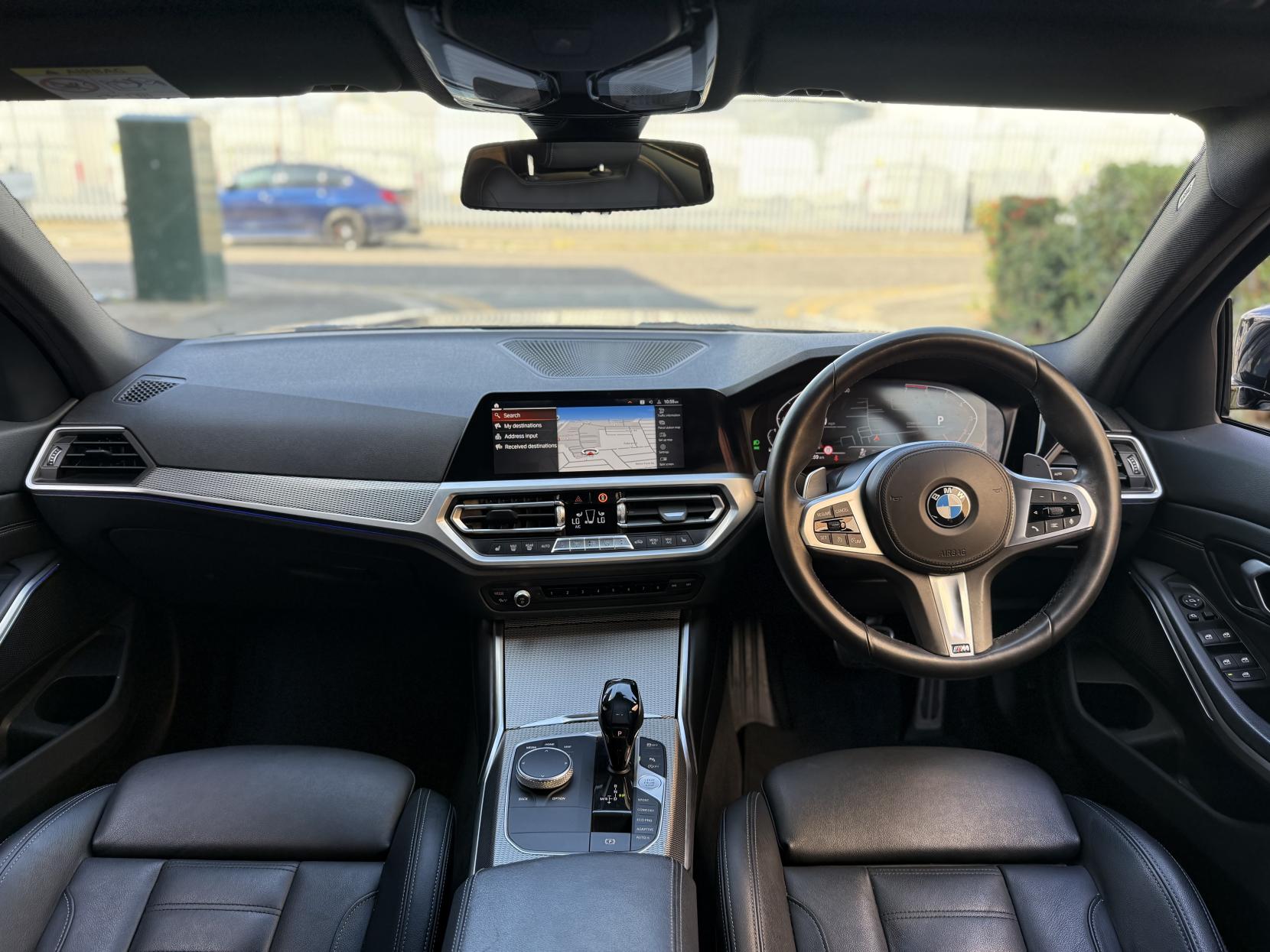 BMW 3 Series 2.0 320i M Sport Saloon 4dr Petrol Auto Euro 6 (s/s) (184 ps)