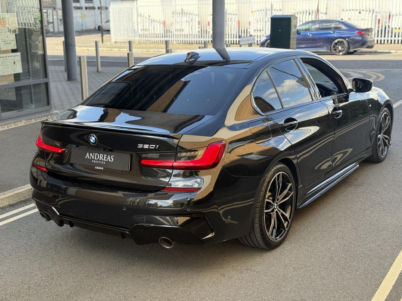 BMW 3 Series 2.0 320i M Sport Saloon 4dr Petrol Auto Euro 6 (s/s) (184 ps)