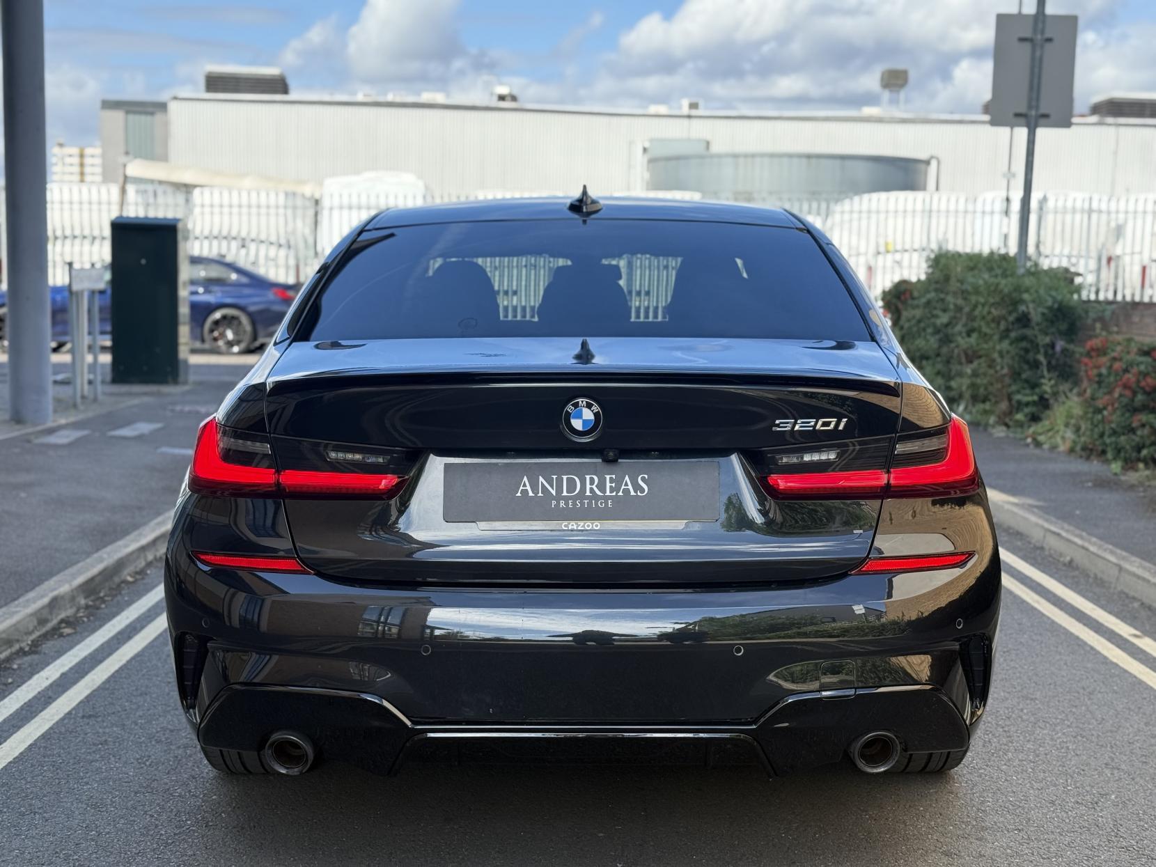 BMW 3 Series 2.0 320i M Sport Saloon 4dr Petrol Auto Euro 6 (s/s) (184 ps)