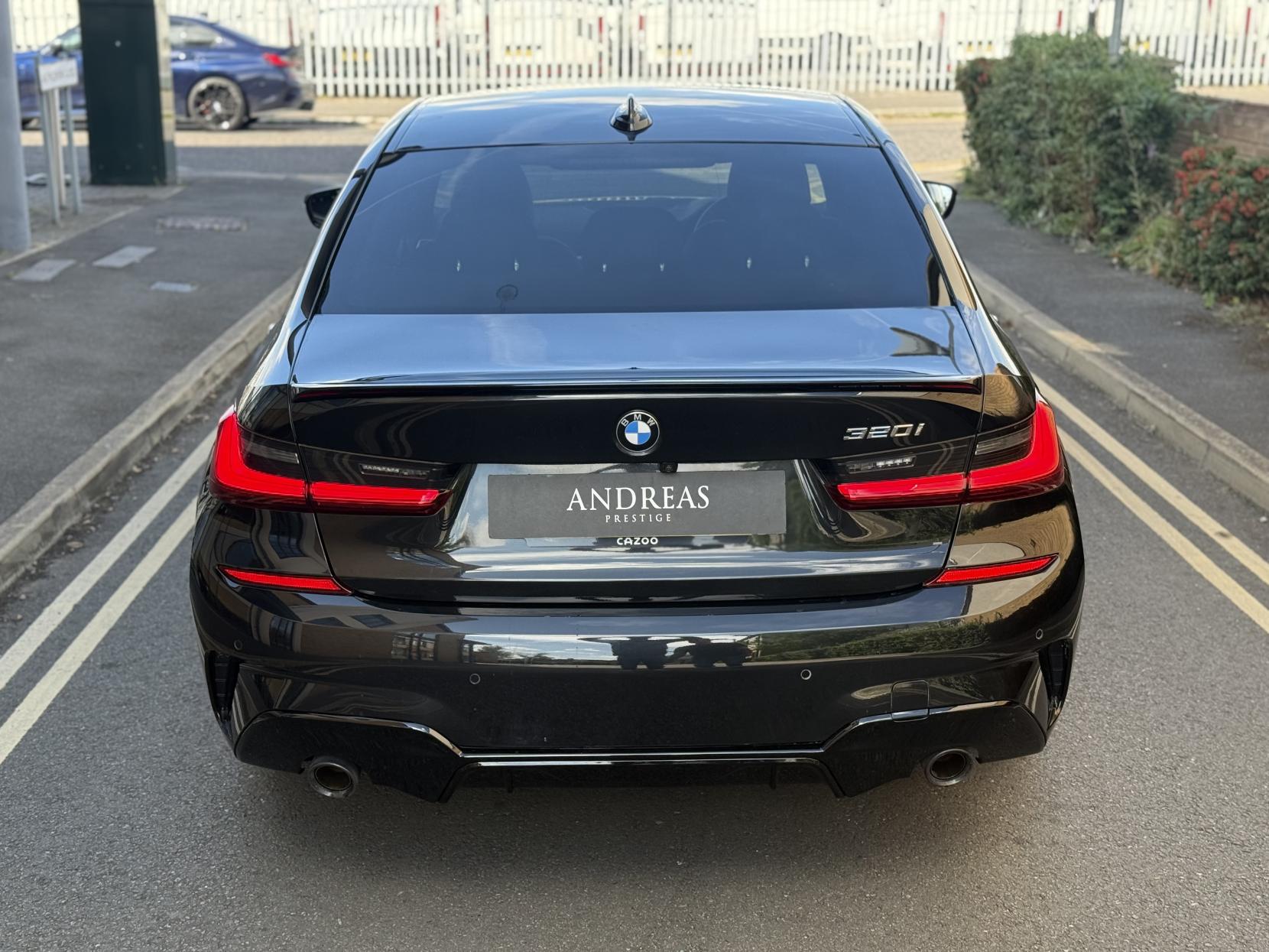 BMW 3 Series 2.0 320i M Sport Saloon 4dr Petrol Auto Euro 6 (s/s) (184 ps)