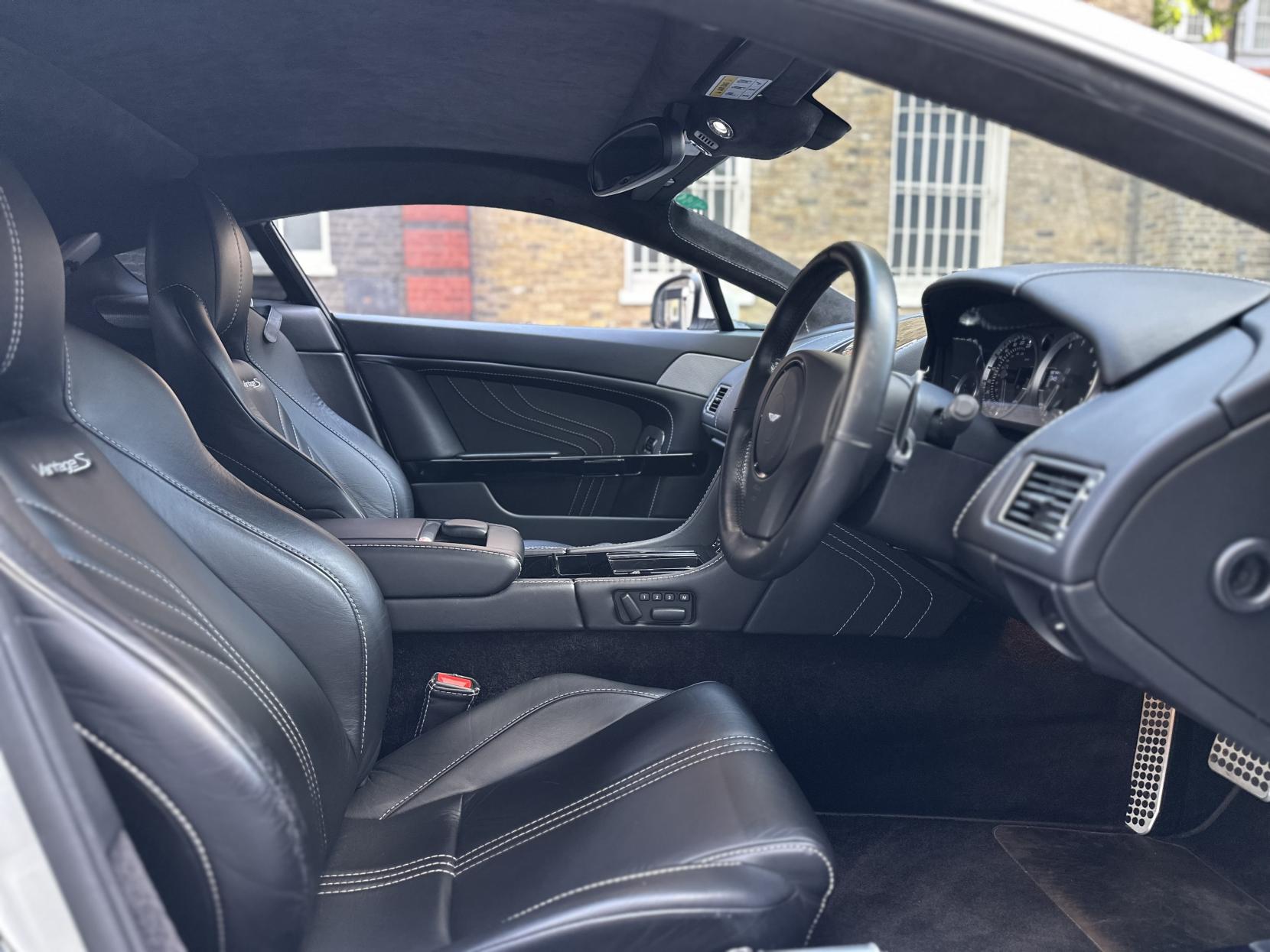 Aston Martin Vantage 4.7 V8 S Coupe 2dr Petrol Sportshift Euro 5 (430 bhp)