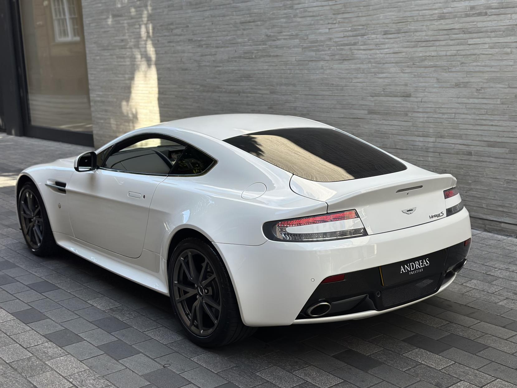 Aston Martin Vantage 4.7 V8 S Coupe 2dr Petrol Sportshift Euro 5 (430 bhp)