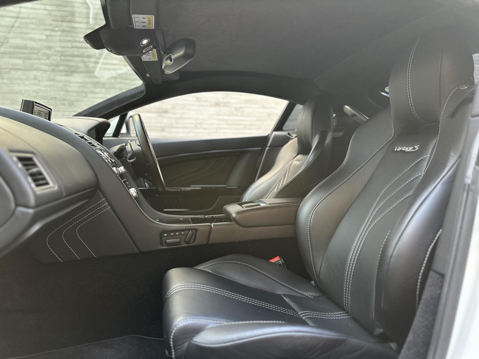 Aston Martin Vantage 4.7 V8 S Coupe 2dr Petrol Sportshift Euro 5 (430 bhp)