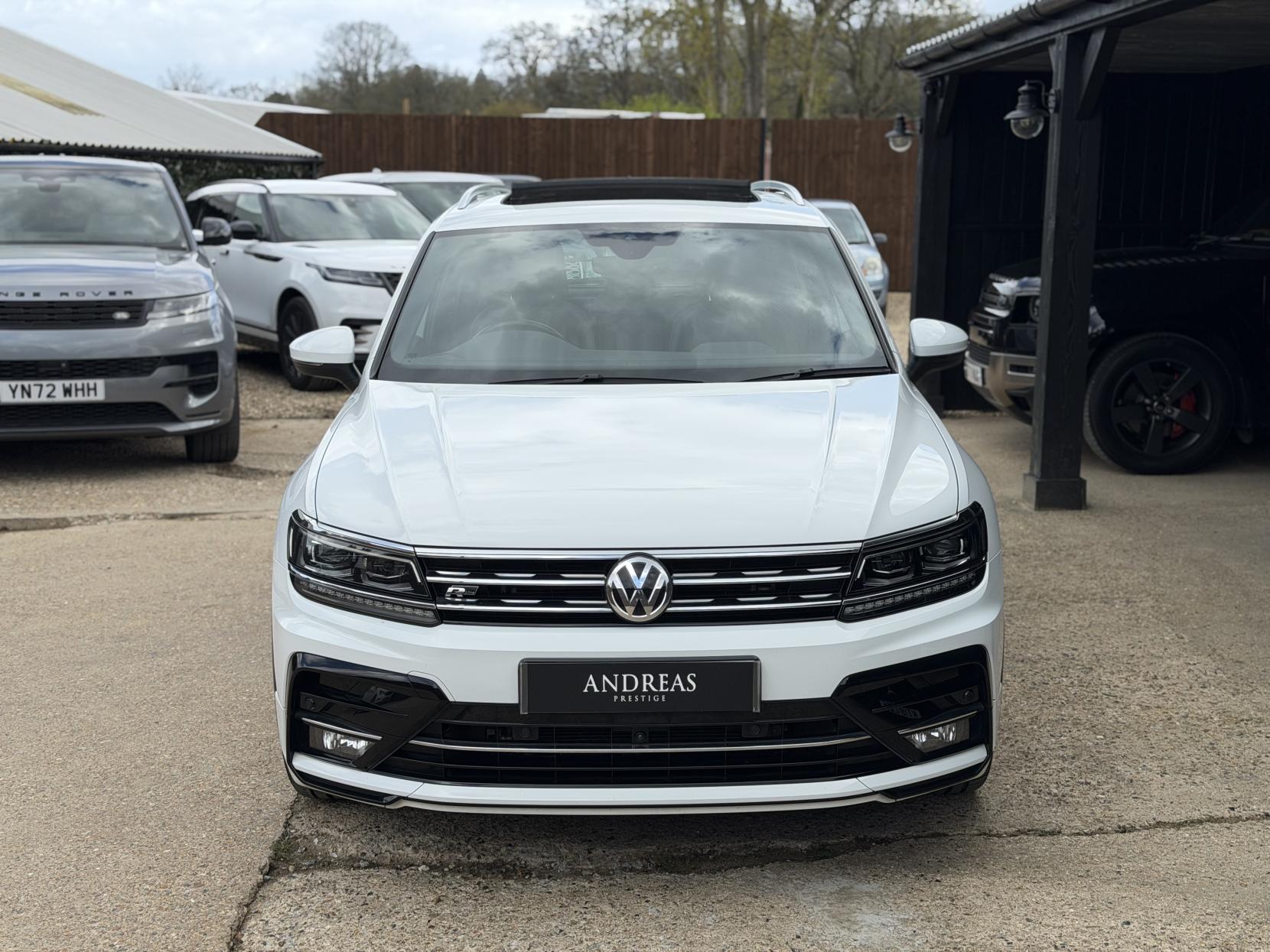 Volkswagen Tiguan 1.5 TSI EVO R-Line Tech SUV 5dr Petrol DSG Euro 6 (s/s) (150 ps)