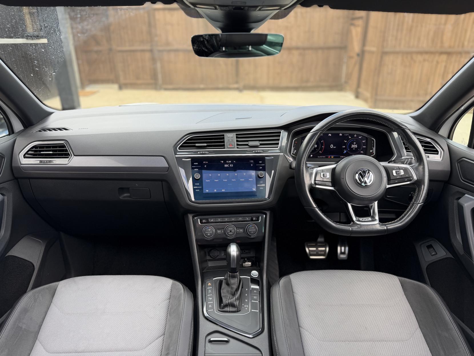 Volkswagen Tiguan 1.5 TSI EVO R-Line Tech SUV 5dr Petrol DSG Euro 6 (s/s) (150 ps)