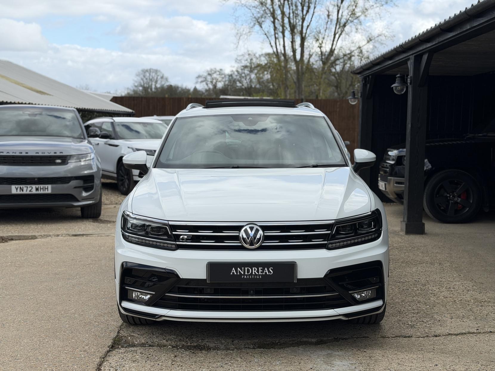 Volkswagen Tiguan 1.5 TSI EVO R-Line Tech SUV 5dr Petrol DSG Euro 6 (s/s) (150 ps)