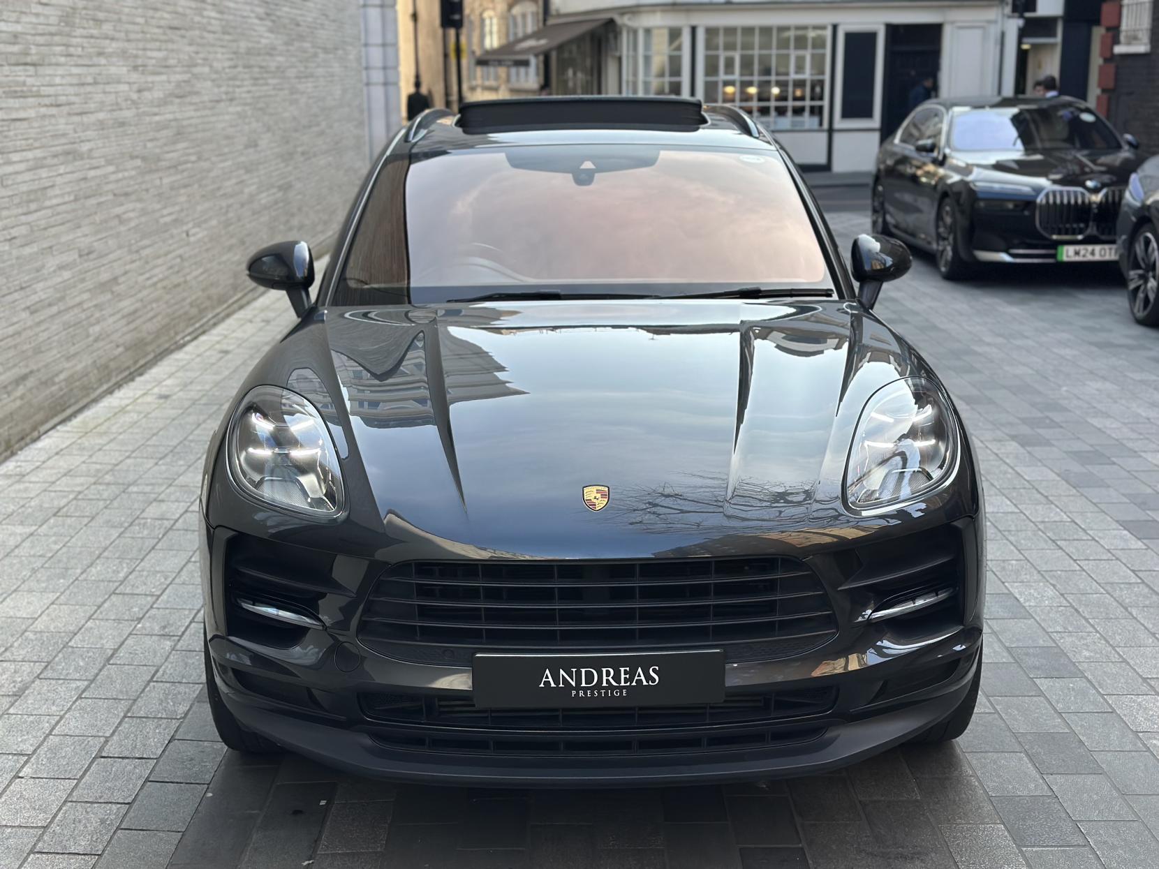 Porsche Macan 2.0T SUV 5dr Petrol PDK 4WD Euro 6 (s/s) (245 ps)