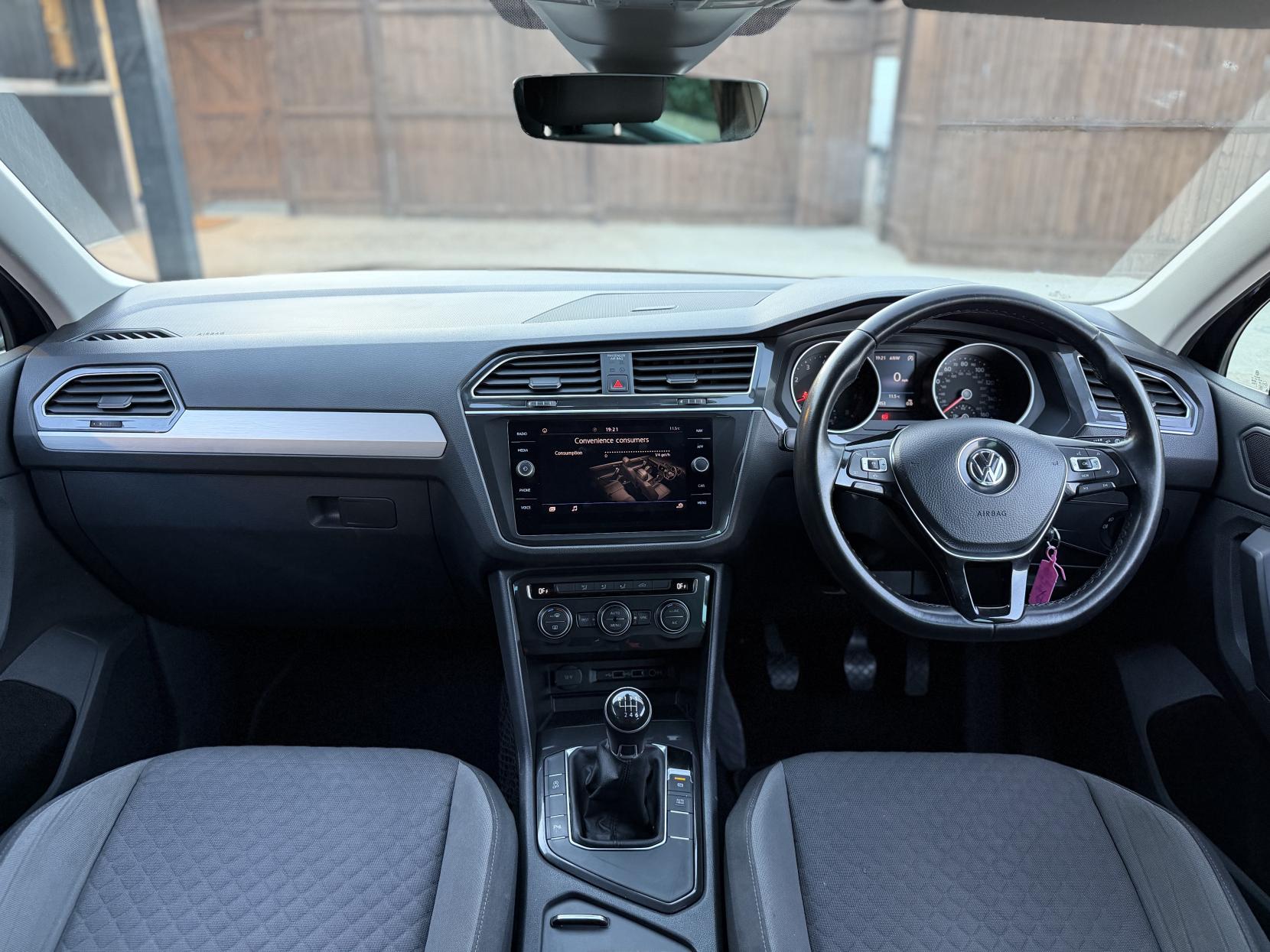 Volkswagen Tiguan 1.5 TSI EVO SE Navigation SUV 5dr Petrol Manual Euro 6 (s/s) (130 ps)