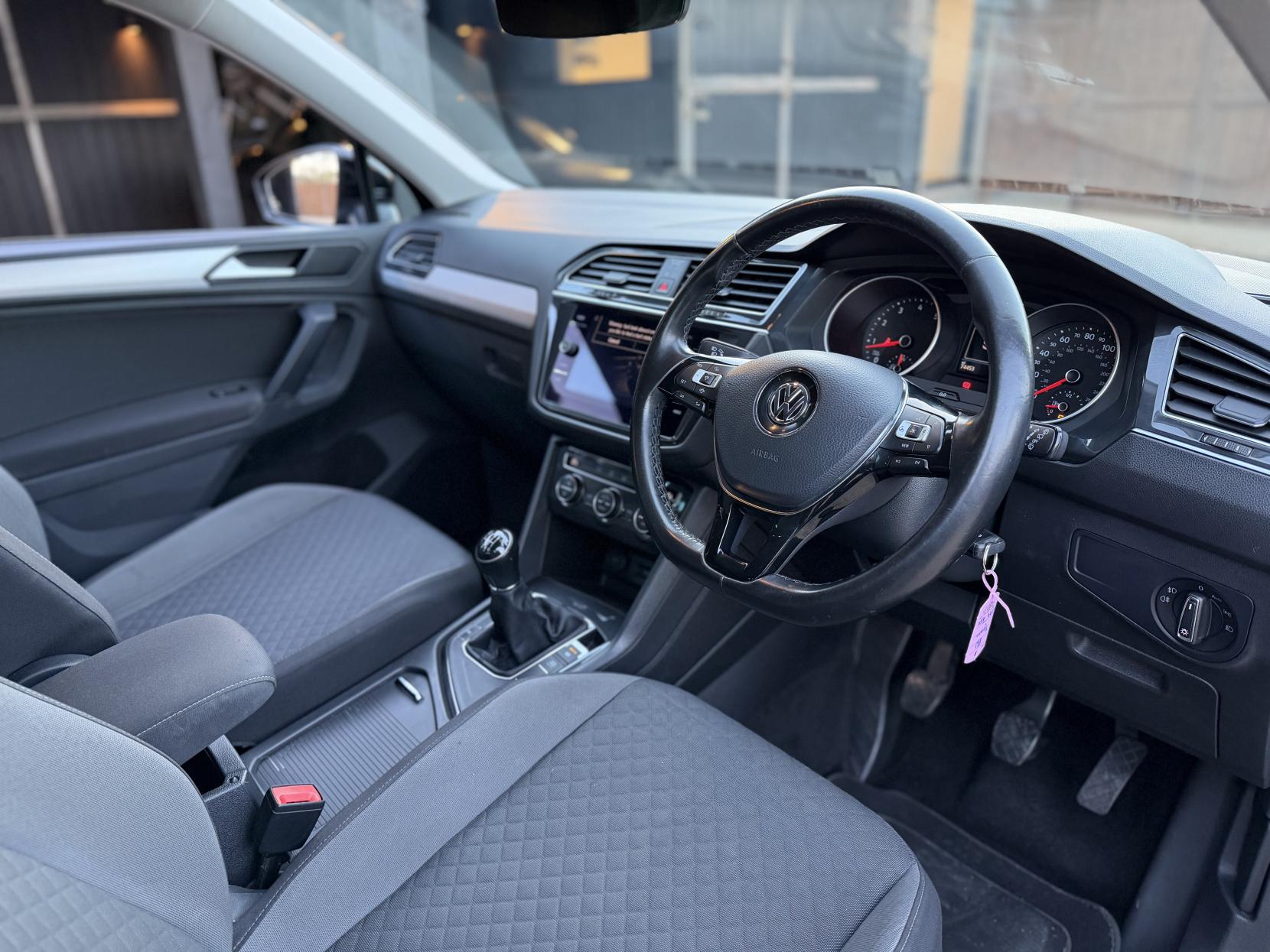 Volkswagen Tiguan 1.5 TSI EVO SE Navigation SUV 5dr Petrol Manual Euro 6 (s/s) (130 ps)