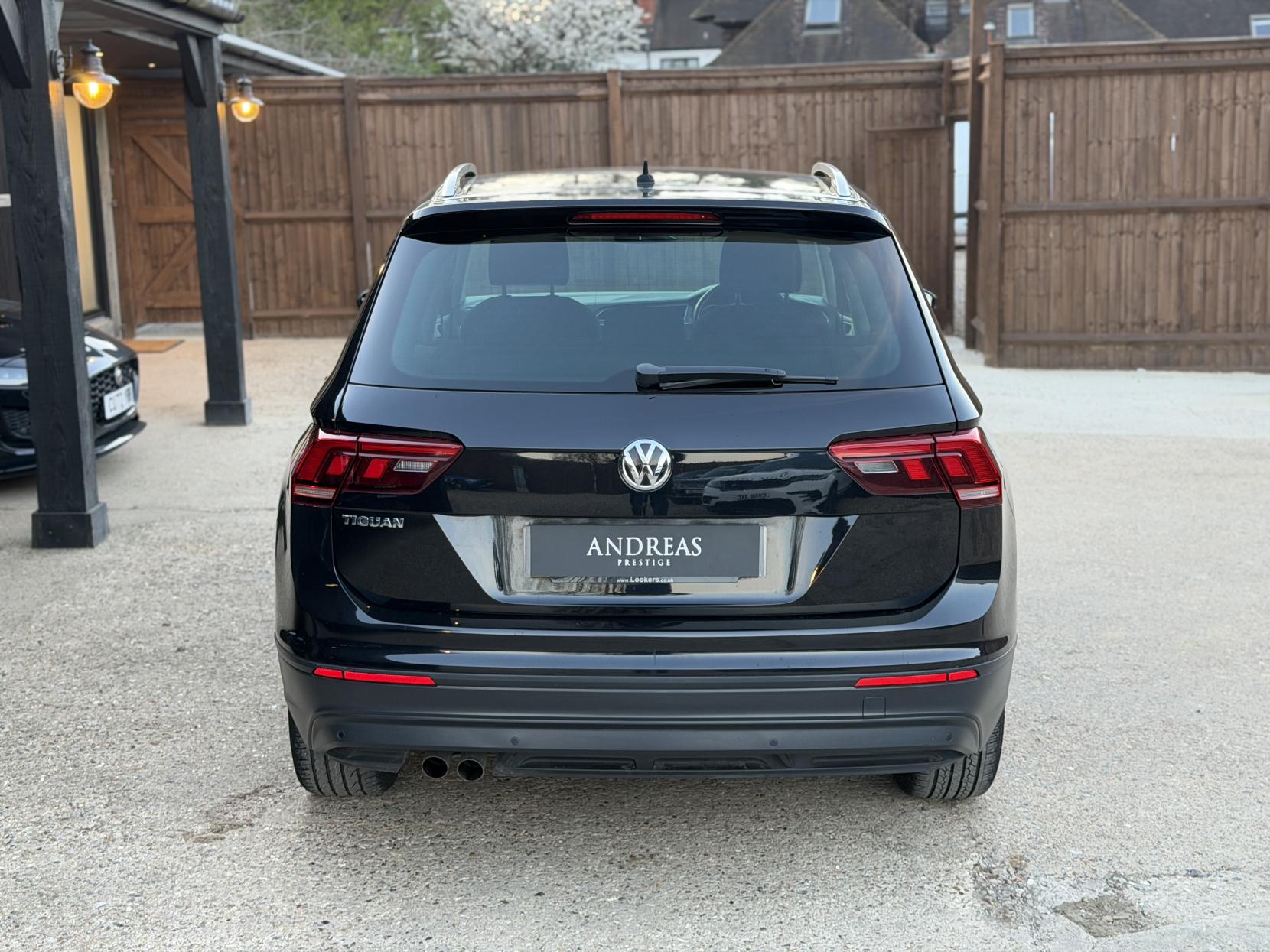 Volkswagen Tiguan 1.5 TSI EVO SE Navigation SUV 5dr Petrol Manual Euro 6 (s/s) (130 ps)