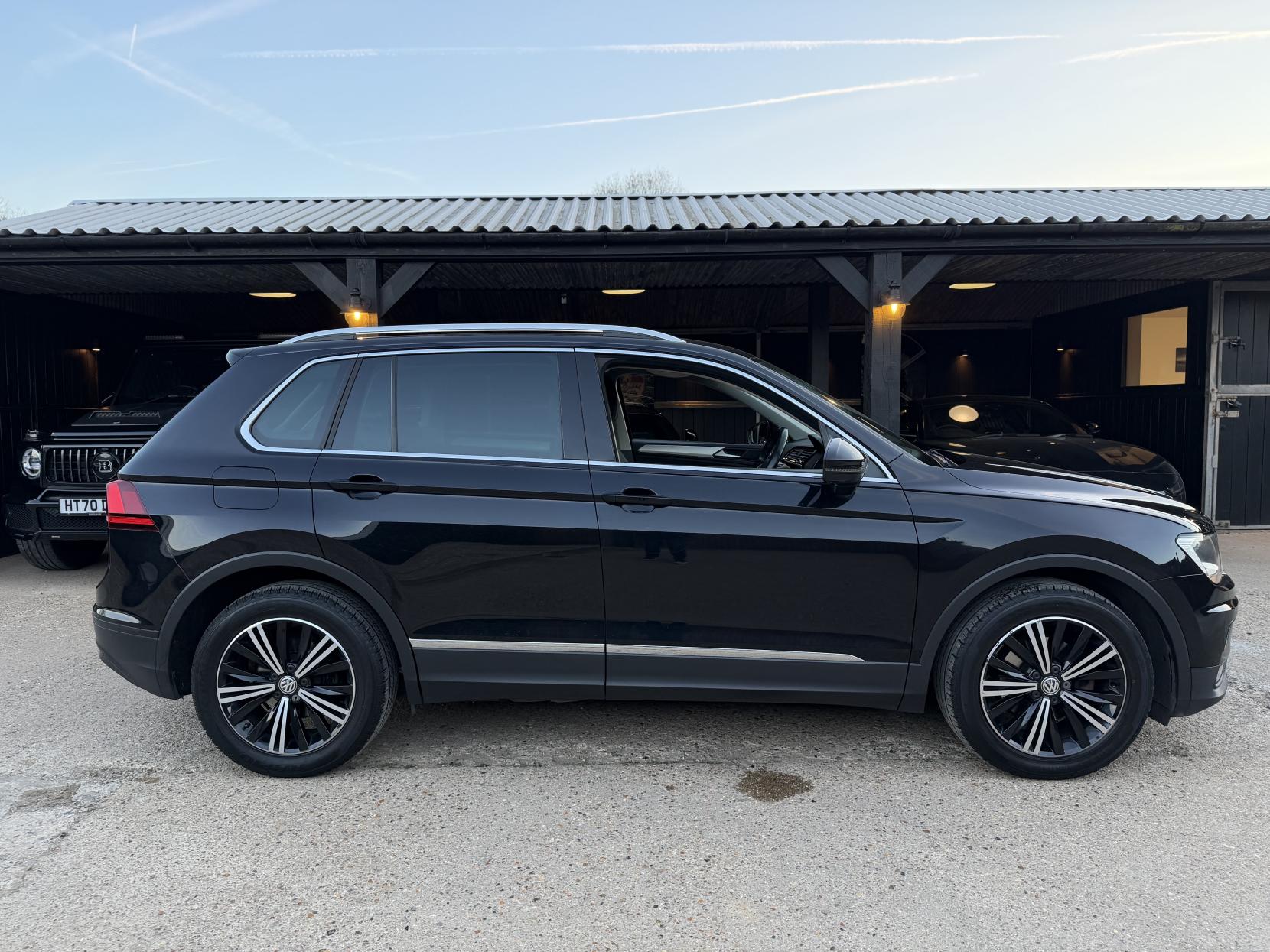 Volkswagen Tiguan 1.5 TSI EVO SE Navigation SUV 5dr Petrol Manual Euro 6 (s/s) (130 ps)