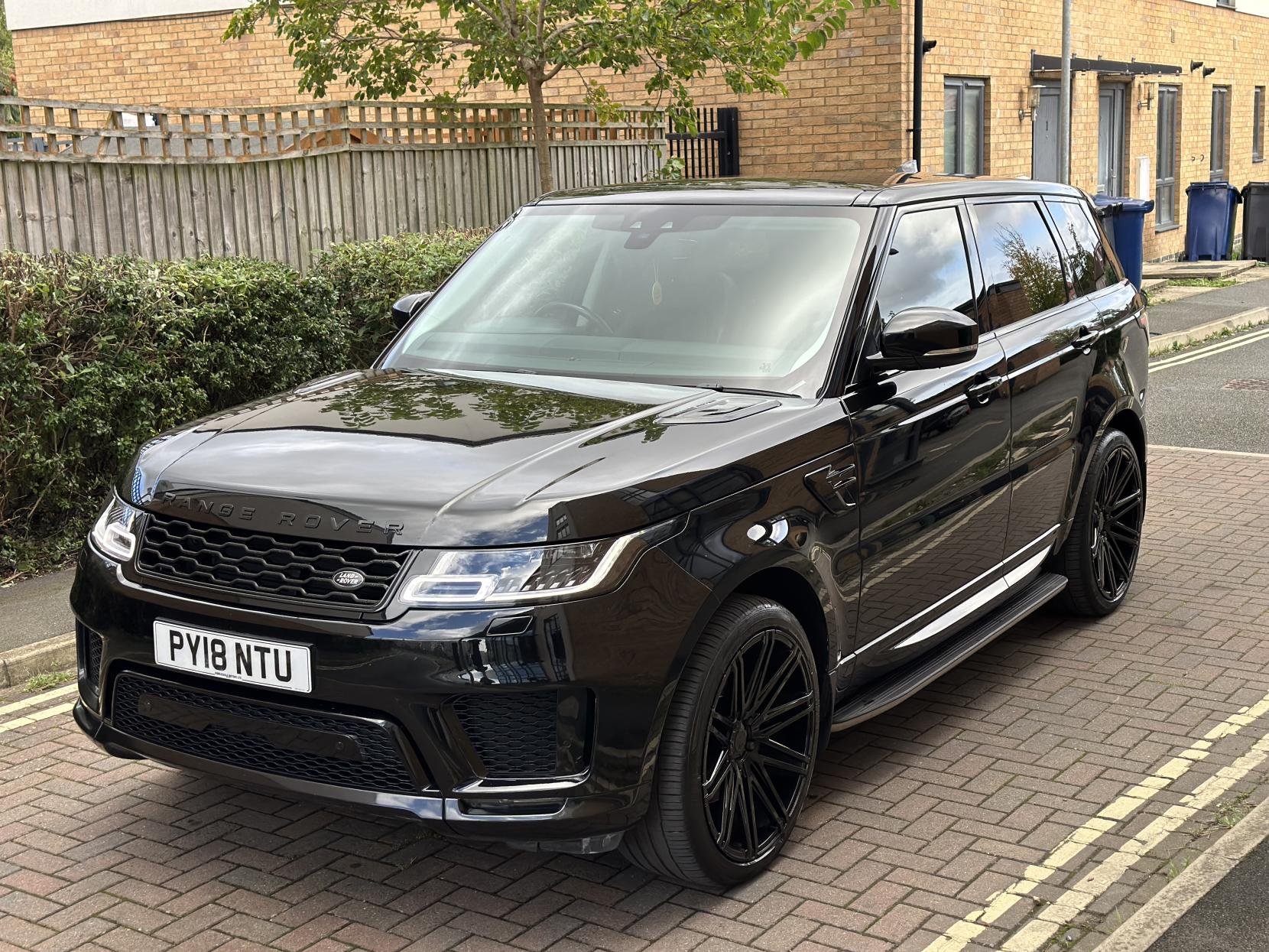 Land Rover Range Rover Sport 3.0 SD V6 HSE SUV 5dr Diesel Auto 4WD Euro 6 (s/s) (306 ps)